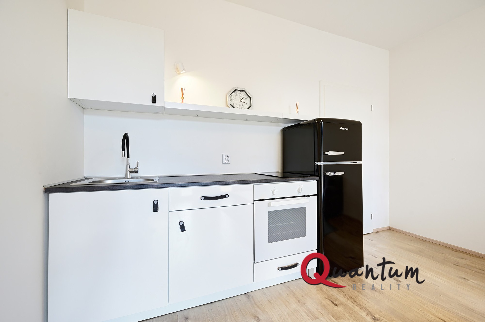 DSC_3047_00001_01And3more_Fusion-Natural