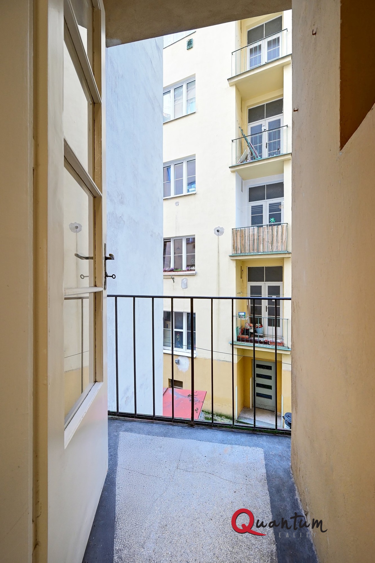 DSC_9431_00001_2_00001_3_00001_4_00001_Fusion-Natu