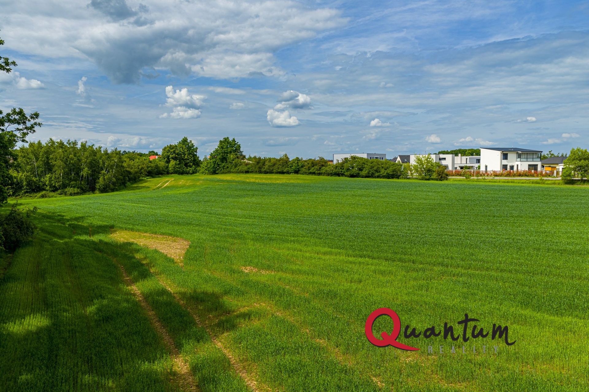 DJI_20250527152336_0811_D-HDR
