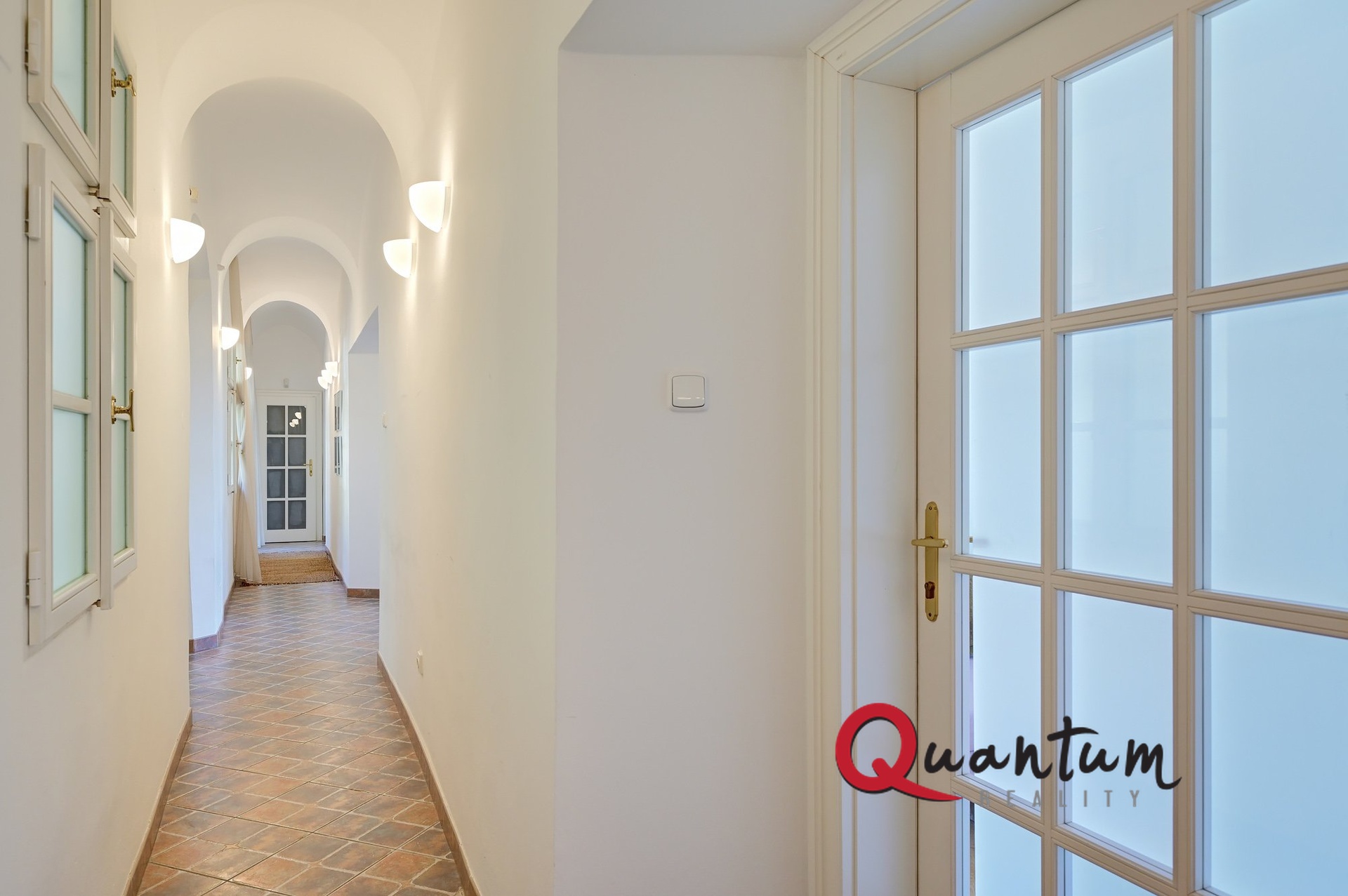 DSC_0795_00001_6_00001_7_00001_8_00001_Fusion-Natural