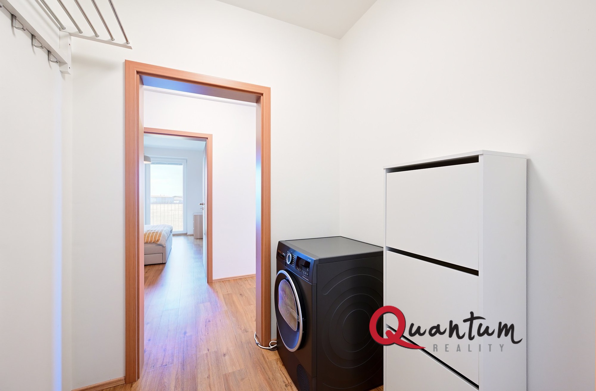 DSC_4478_00001_01And3more_Fusion-Interior