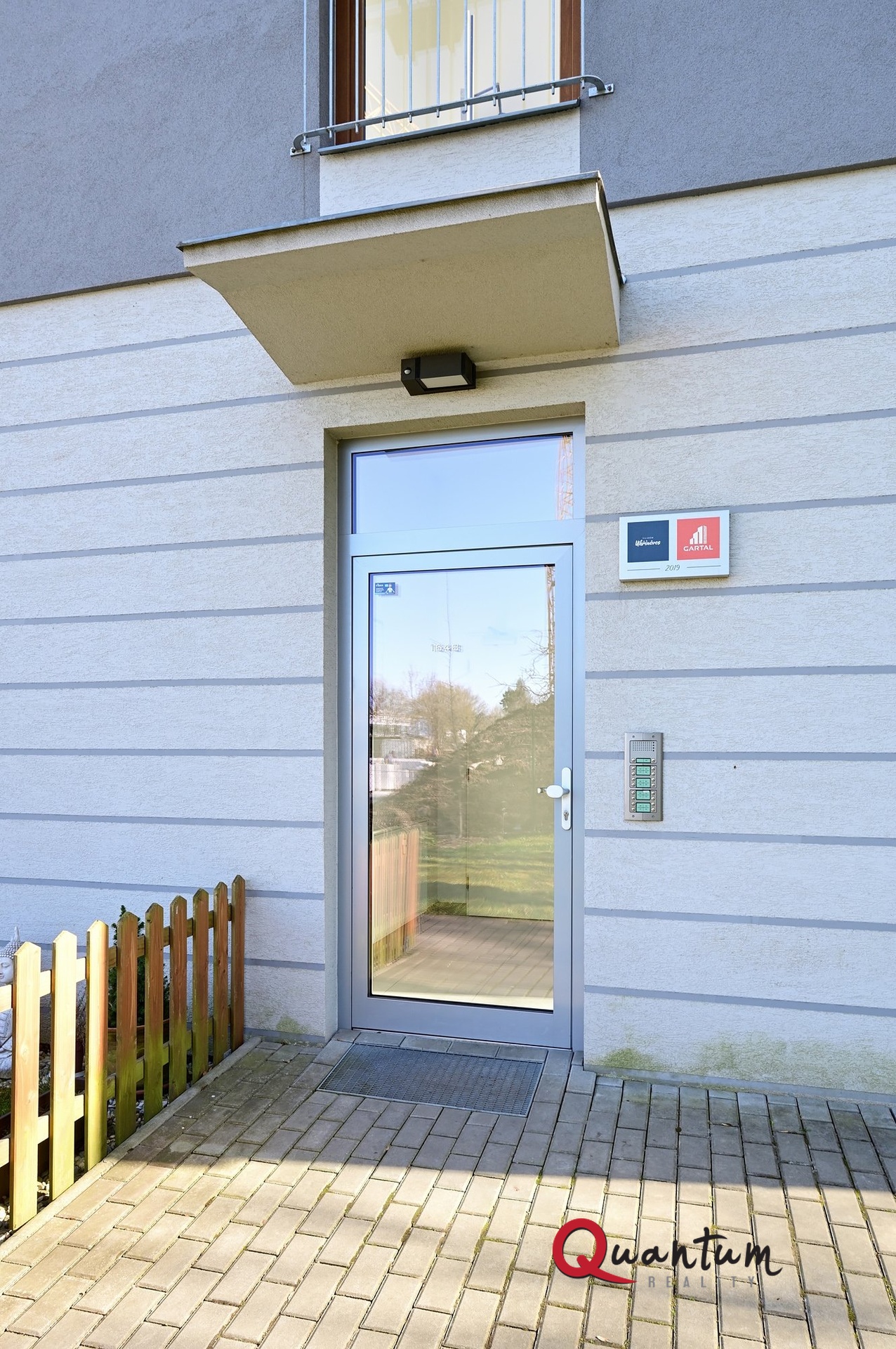 DSC_7210_00001_1_00001_2_00001_Fusion-Natural