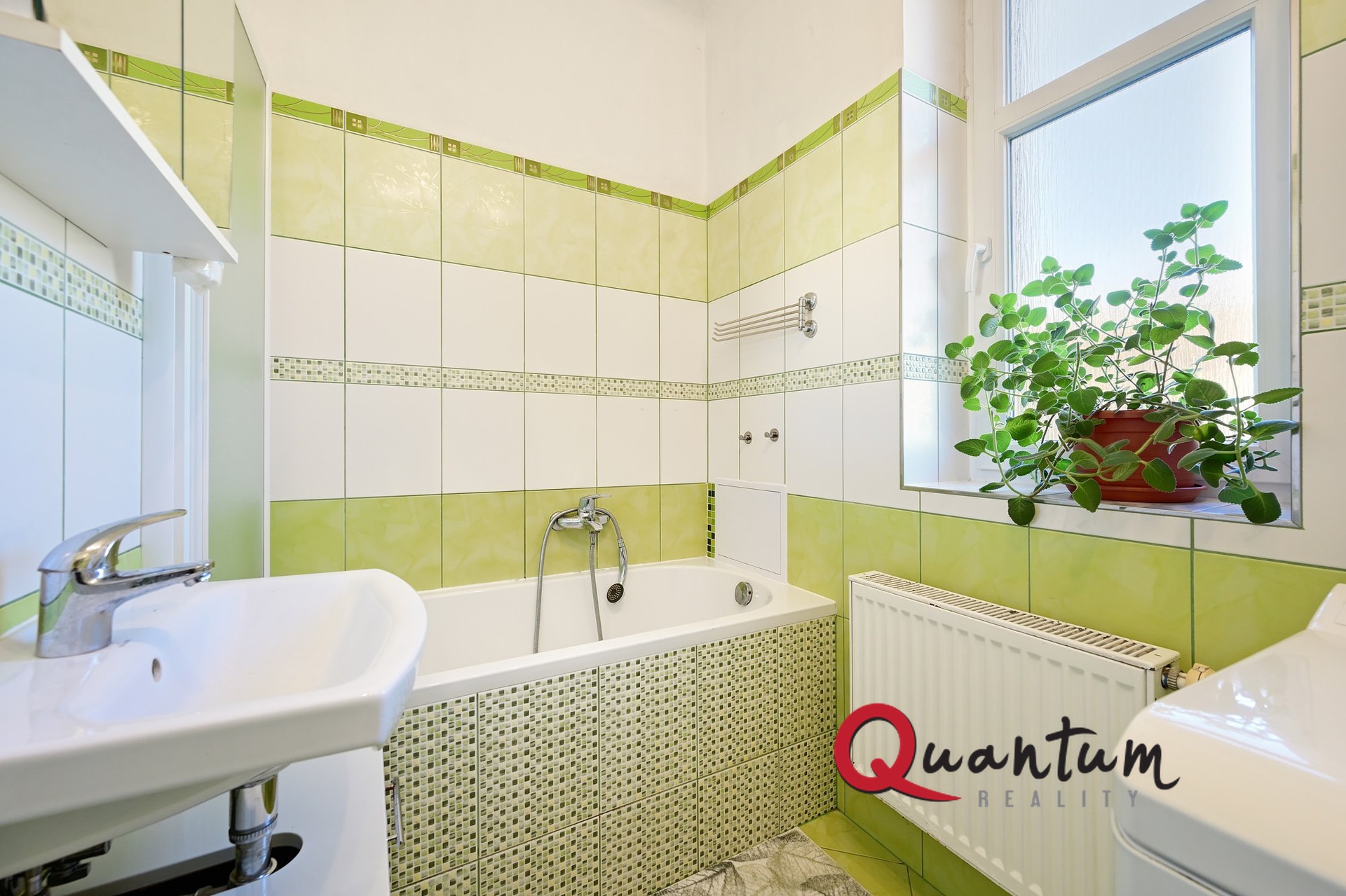 DSC_7901_00001_2_00001_3_00001_4_00001_Fusion-Natural