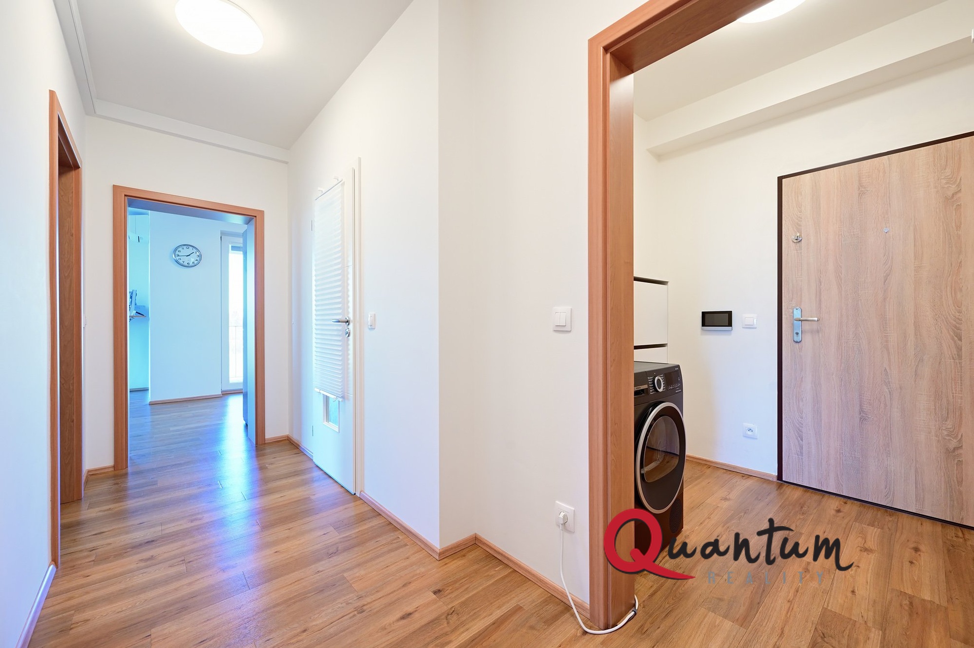 DSC_4458_00001And3more_Fusion-Natural