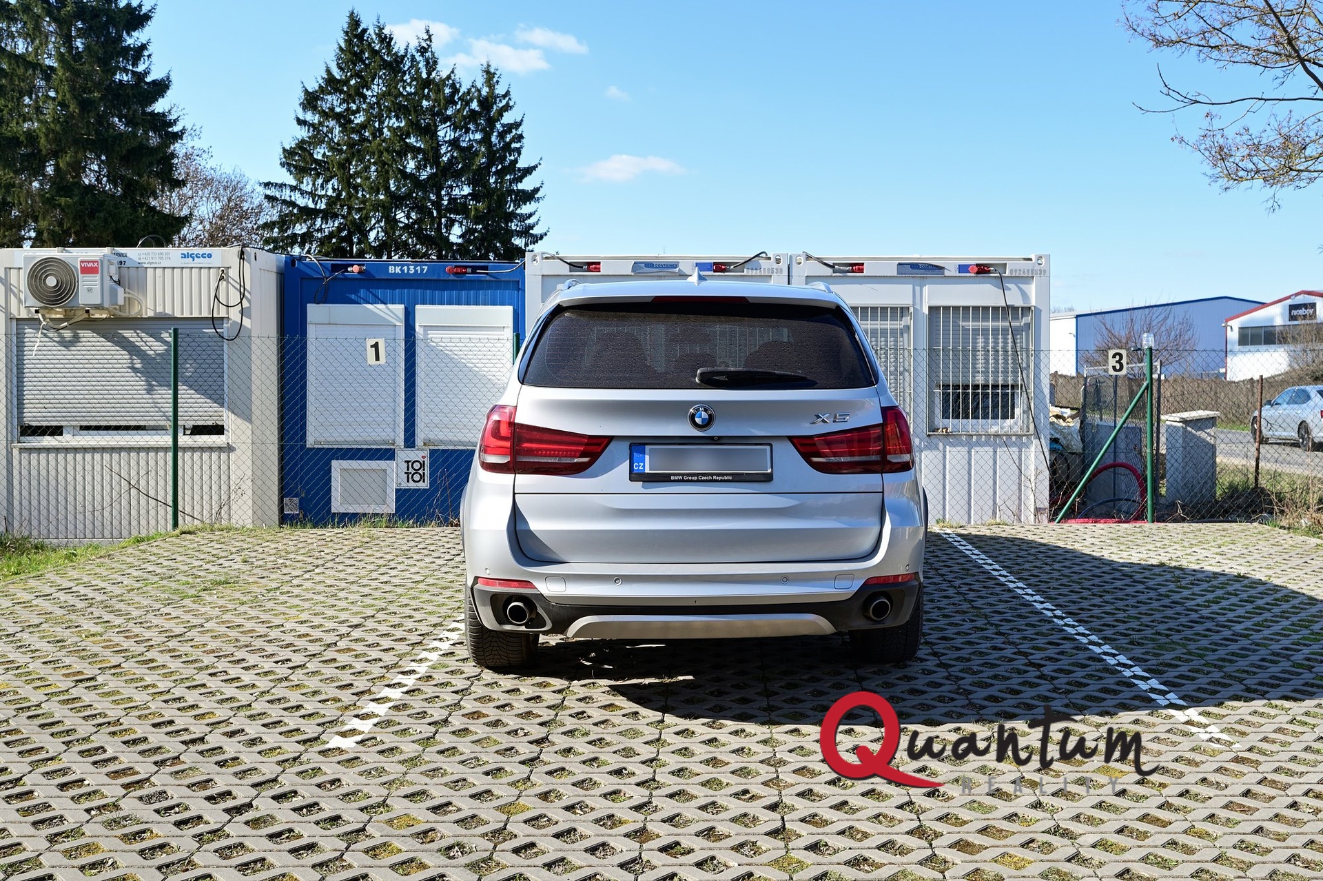 DSC_7219_00001And2more_x