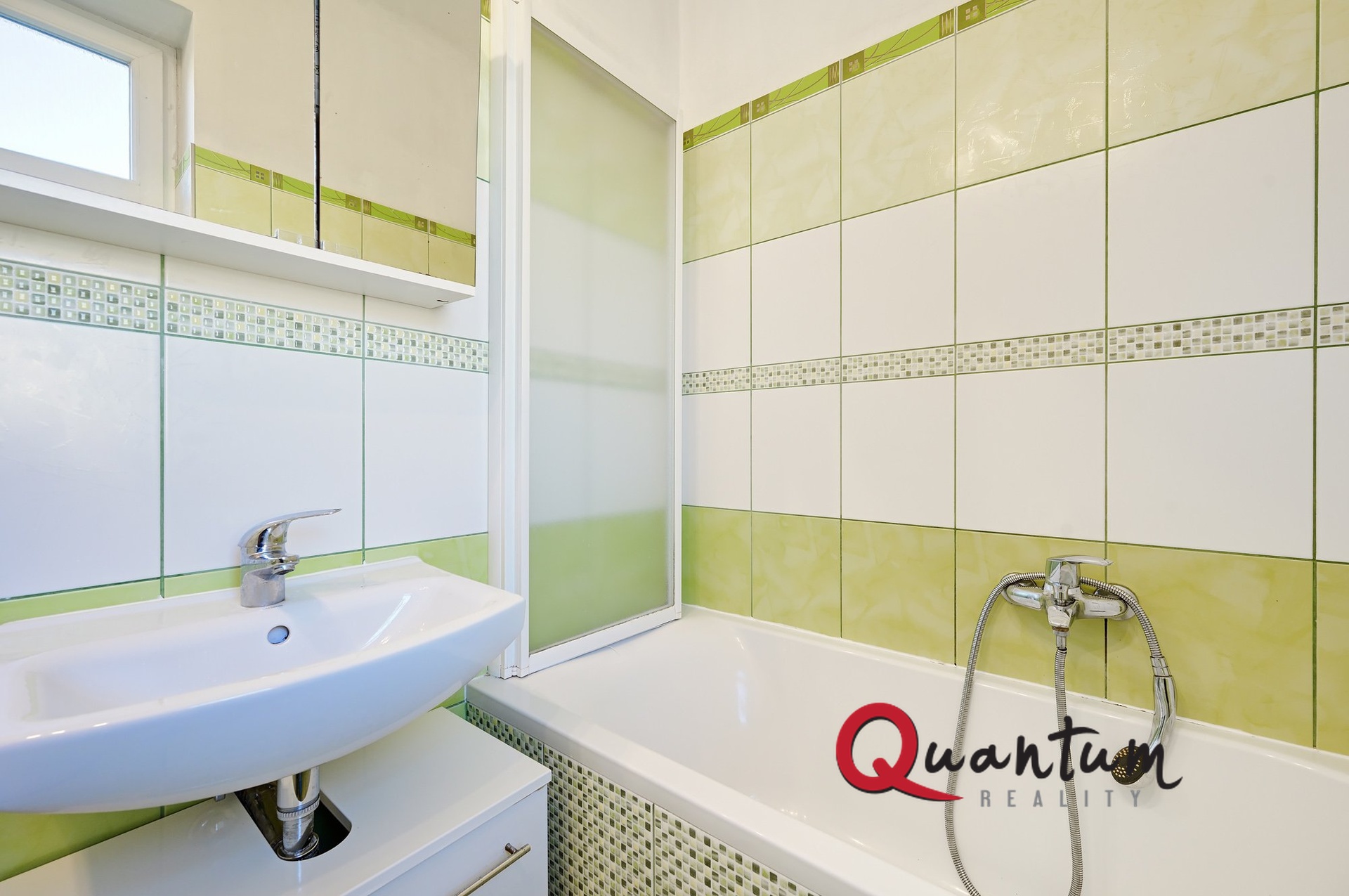 DSC_7911_00001_2_00001_3_00001_4_00001_Fusion-Natural