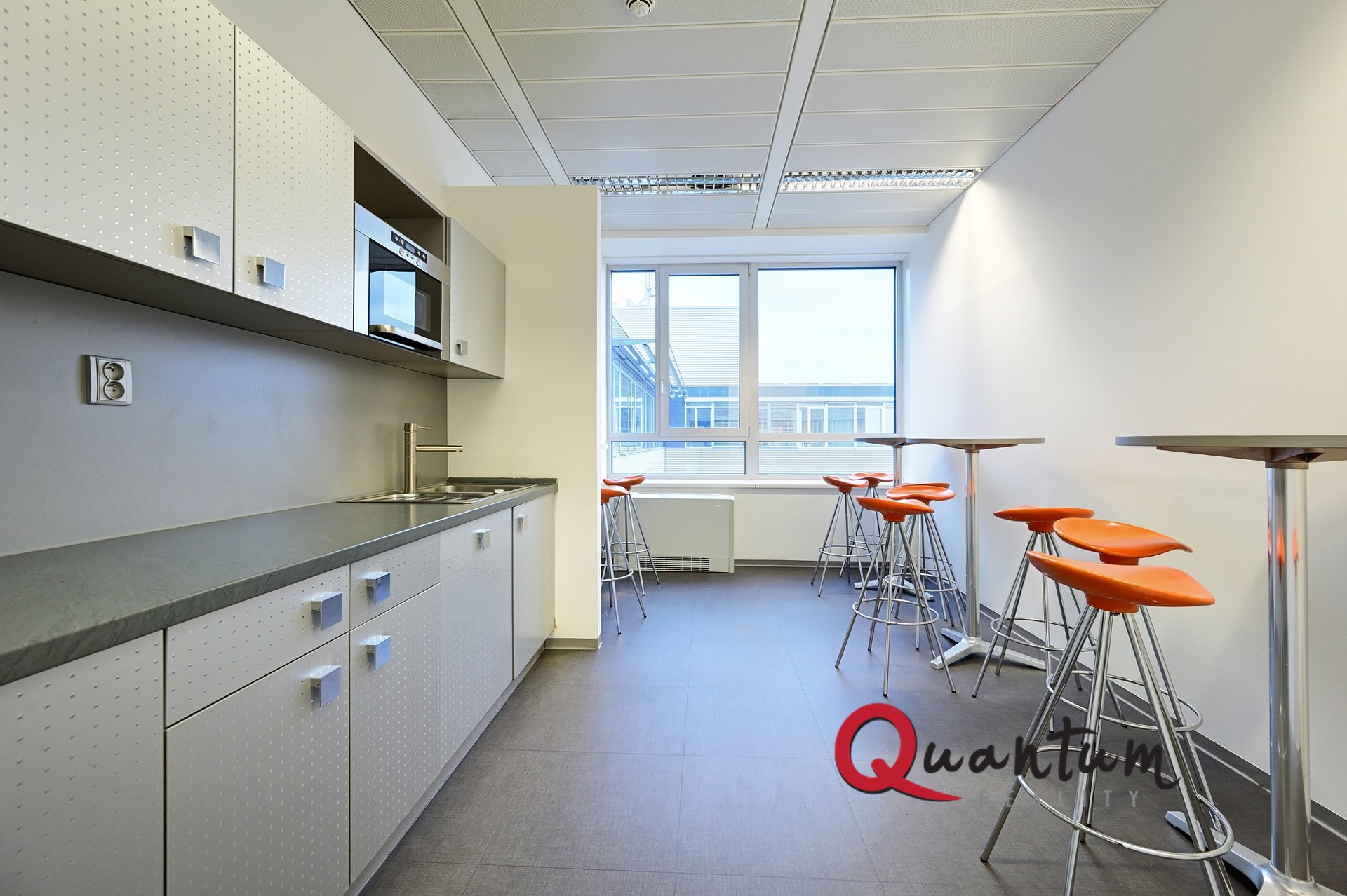 DSC_1406_00001_7_00001_8_00001_9_00001_Fusion-Natural