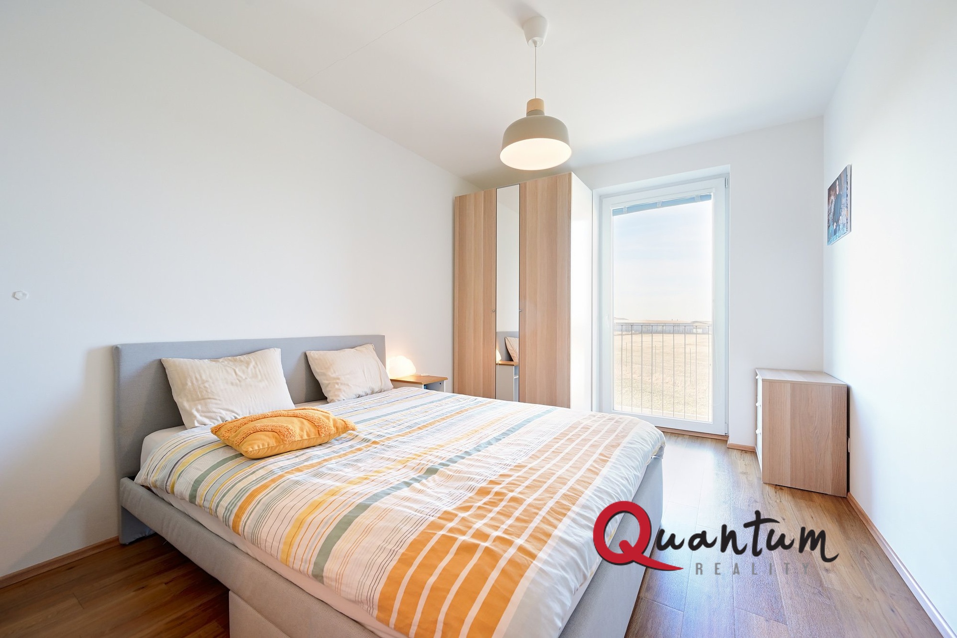 DSC_4468_00001And3more_Fusion-Natural