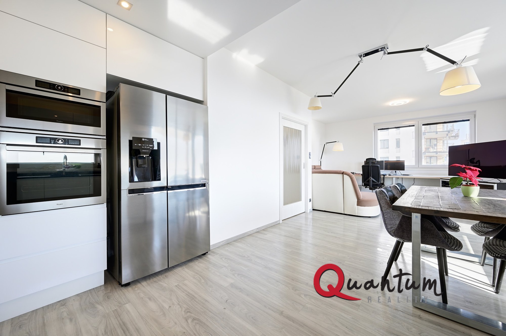 DSC_4747_00001And3more_Fusion-Natural