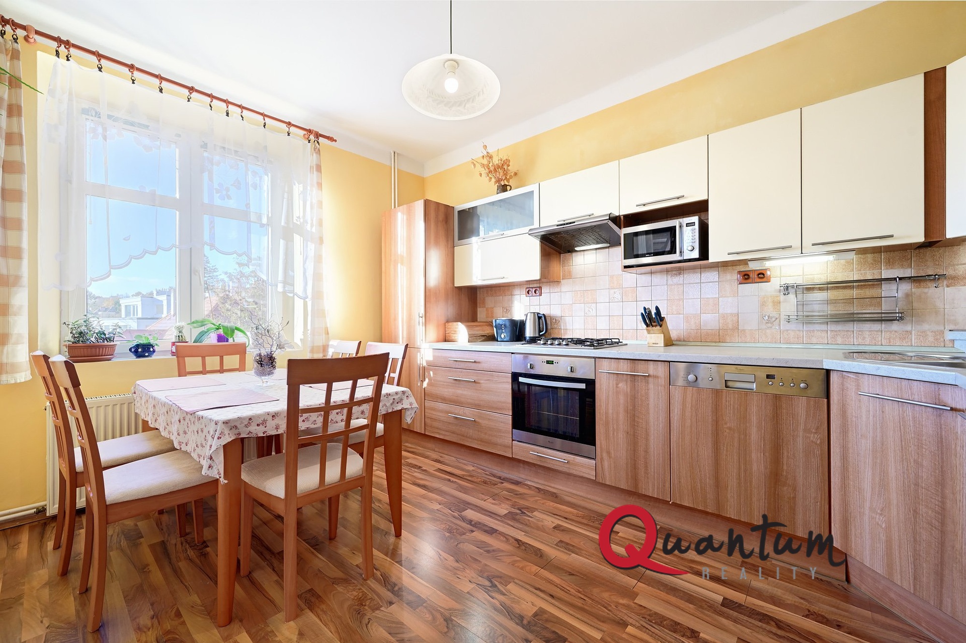 DSC_7932_00001_3_00001_4_00001_5_00001_Fusion-Natural