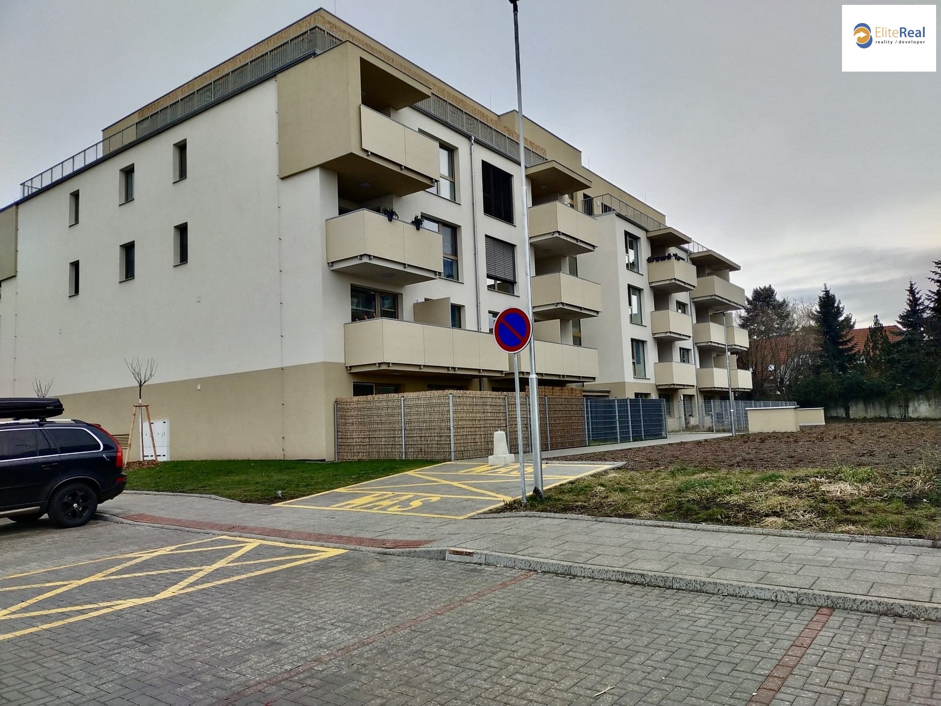 Foto_11_pronajem_byt_1kk_B405_Fristenskeho_6