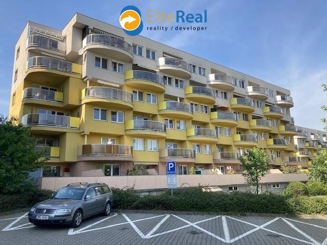 prodej-bytu-2-kk-na-tabulovem-vrchu-olomouc-foto-1-prodej-byt-2kk-37-na-tabulovem-vrchu-6-mares-jpg-