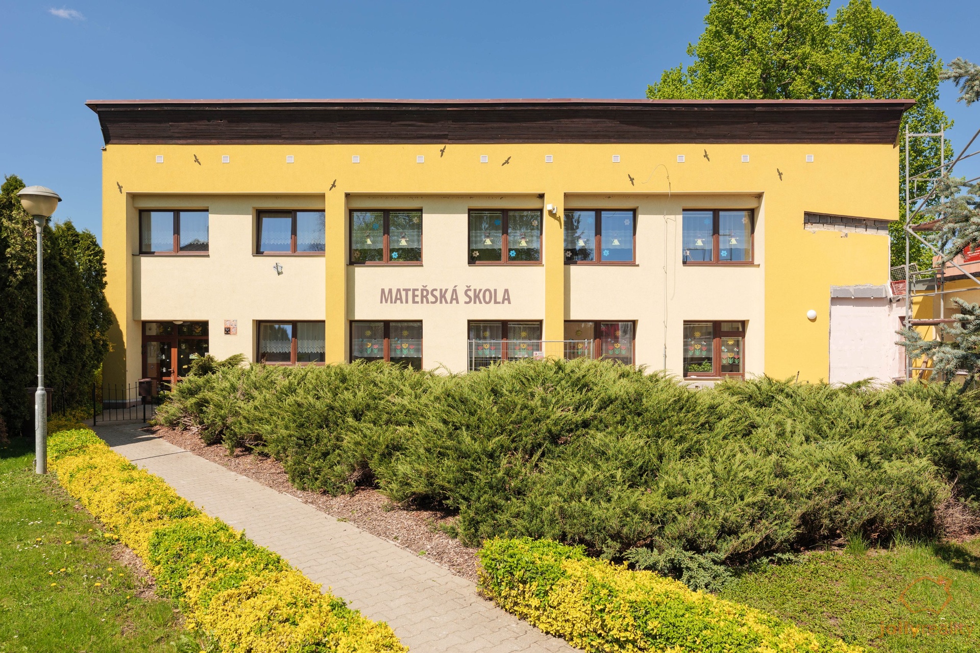 SMRKALOVA I RADIMER-35