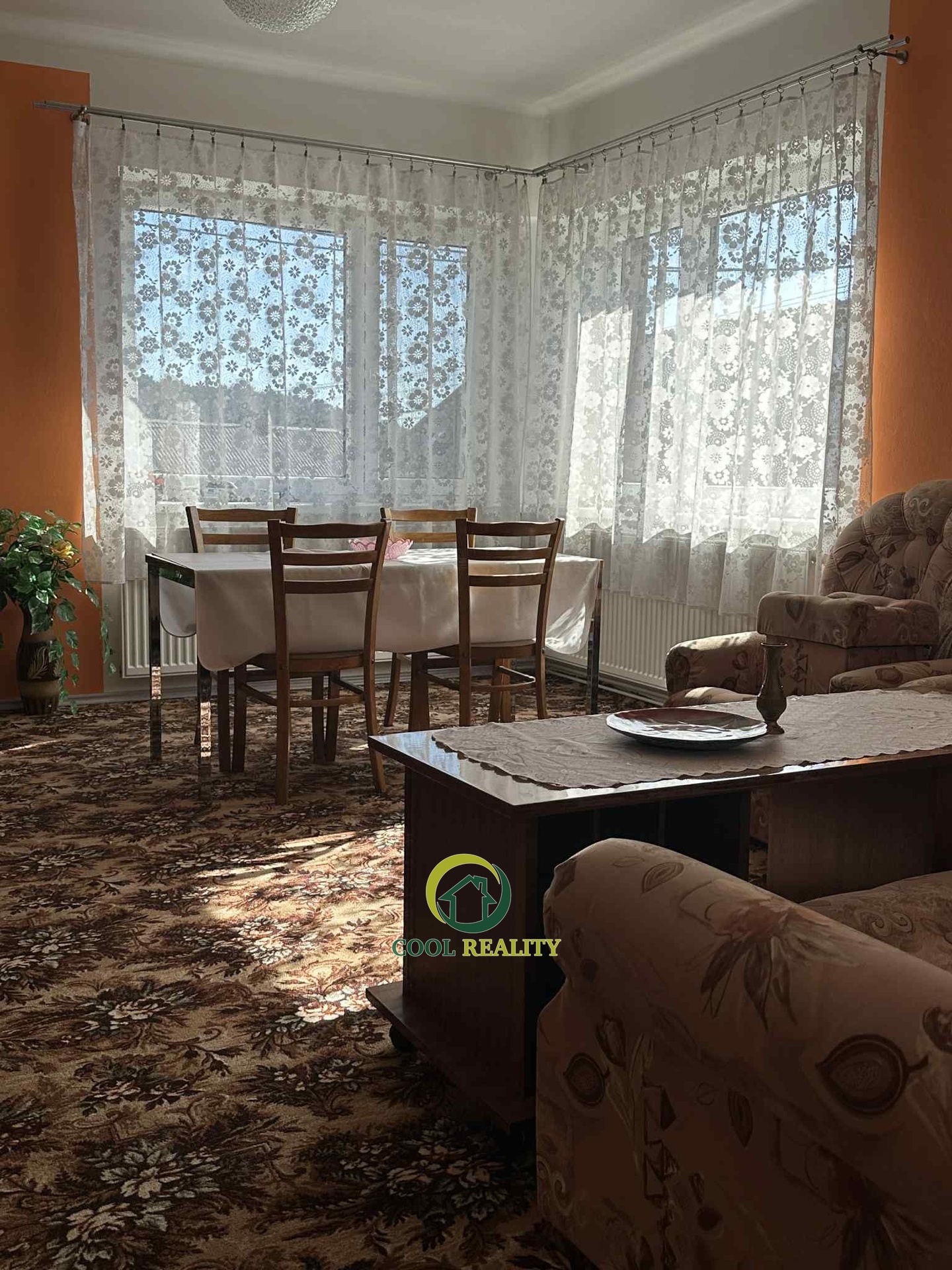 Messenger_creation_E8922E20-CB49-46CD-BFC2-AA4C93B