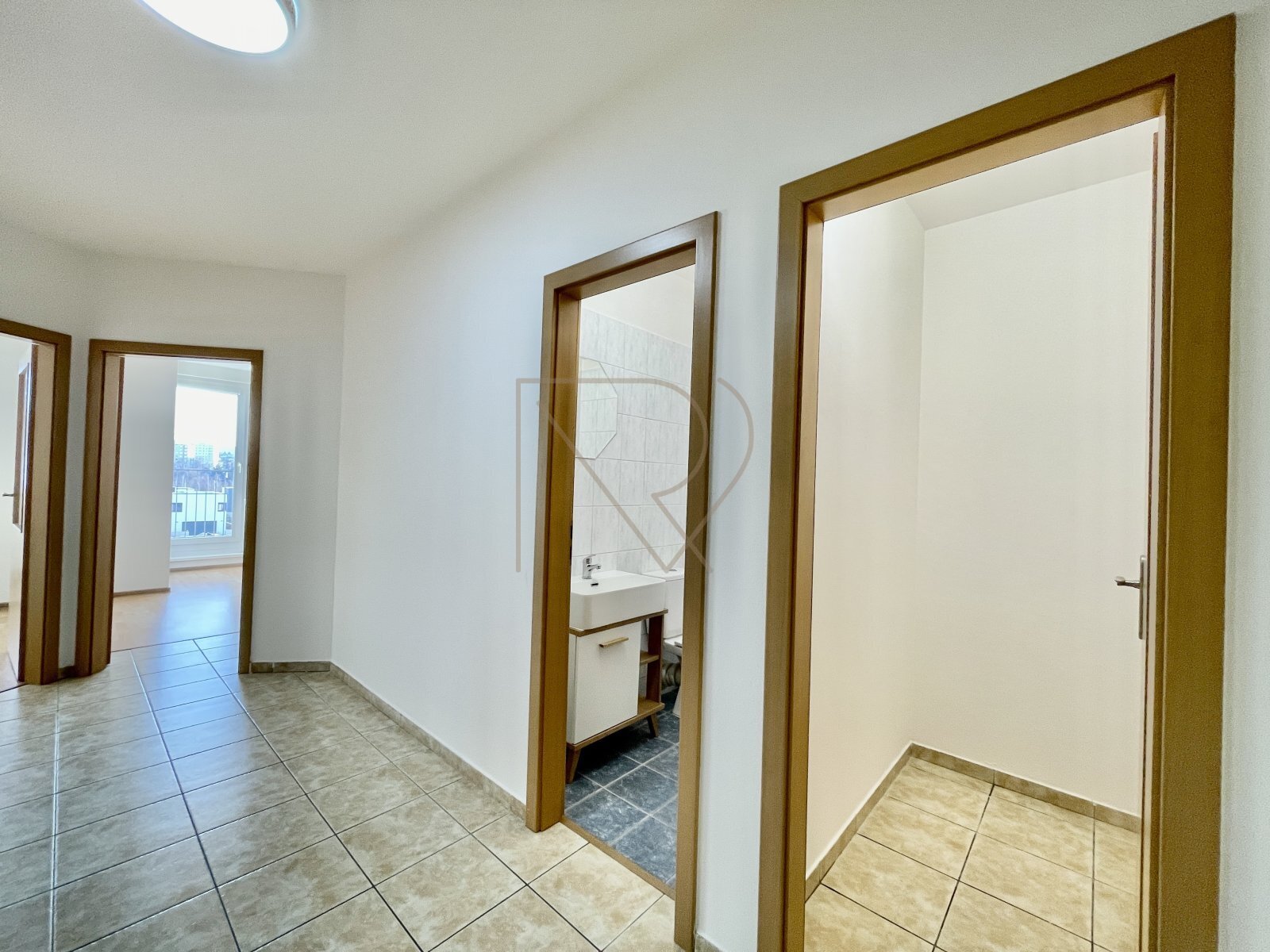 Pronájem bytu 2+kk, Divišovská, Praha 4 - Chodov 1