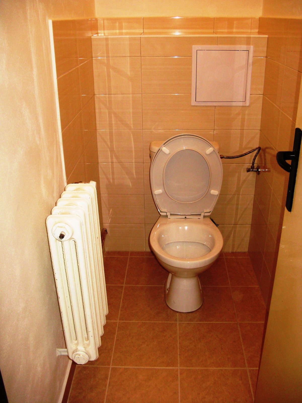 byt 2.p - 3+k.k - místnost WC