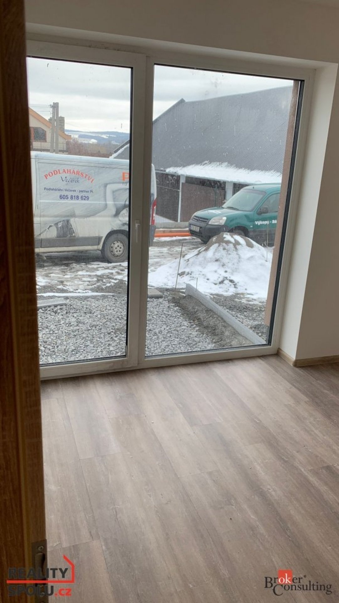 Pronájem bytu 2+kk Velké Hoštice 14 500 Kč za měsíc, foto 3
