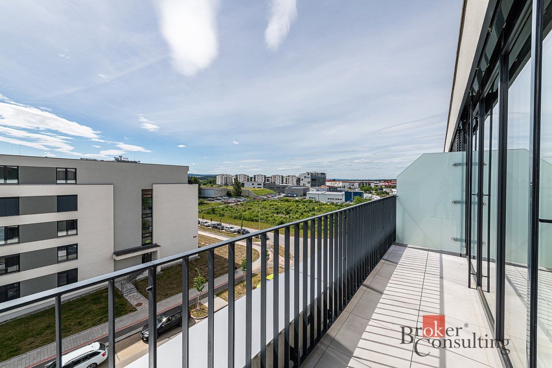 86816-925641