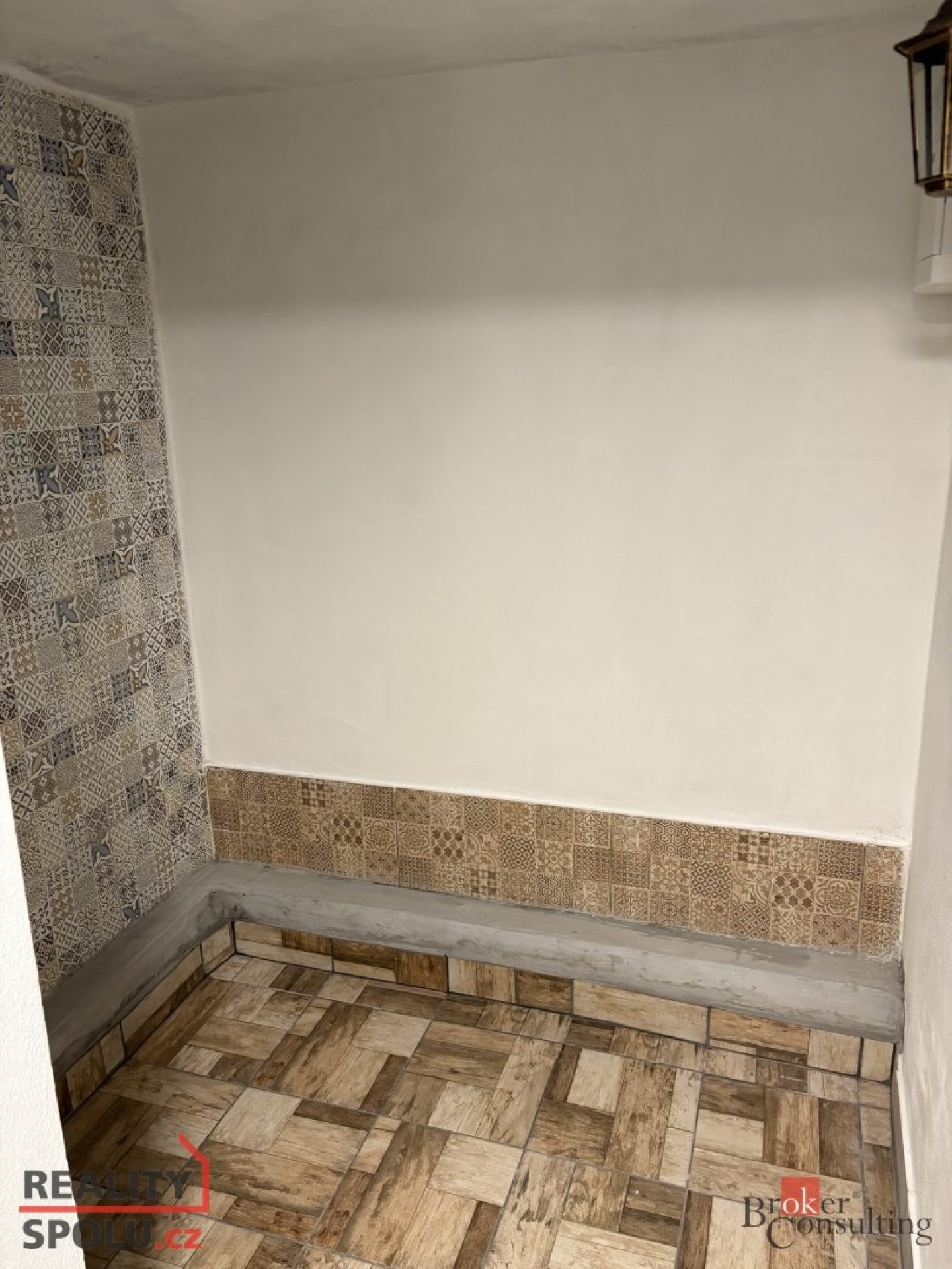 73349-764374