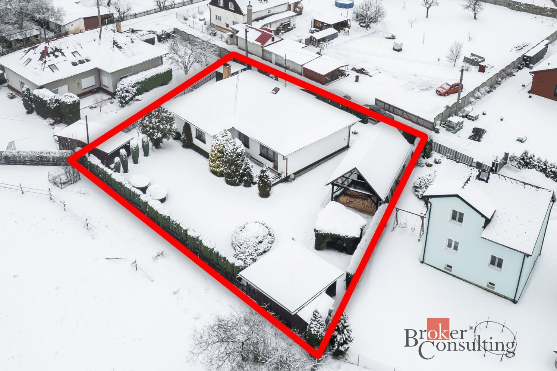Prodej rodinného domu 255 m² – pohled 4