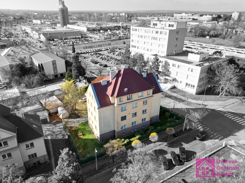 Dron _ BJ 4+1+G, Ho _ 5 _ U