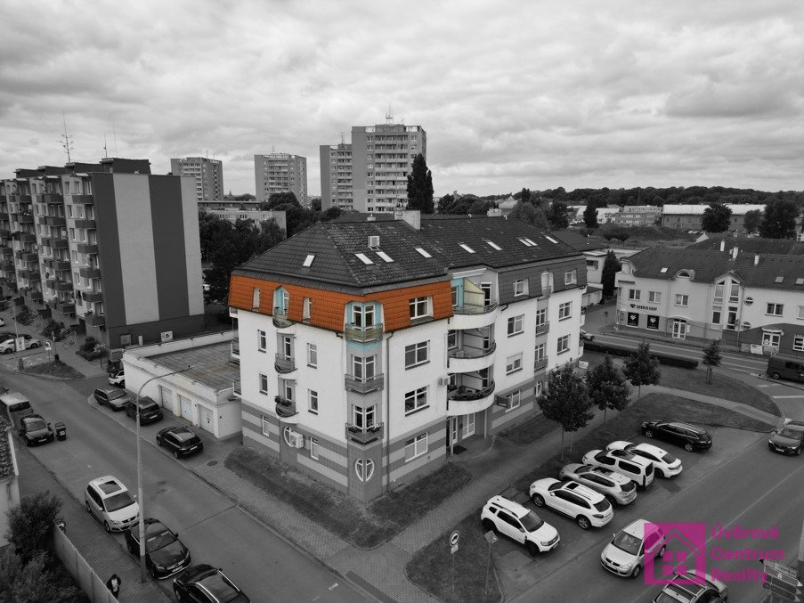 BJ 3+1+G, Na zahradách, BV _3 _ U