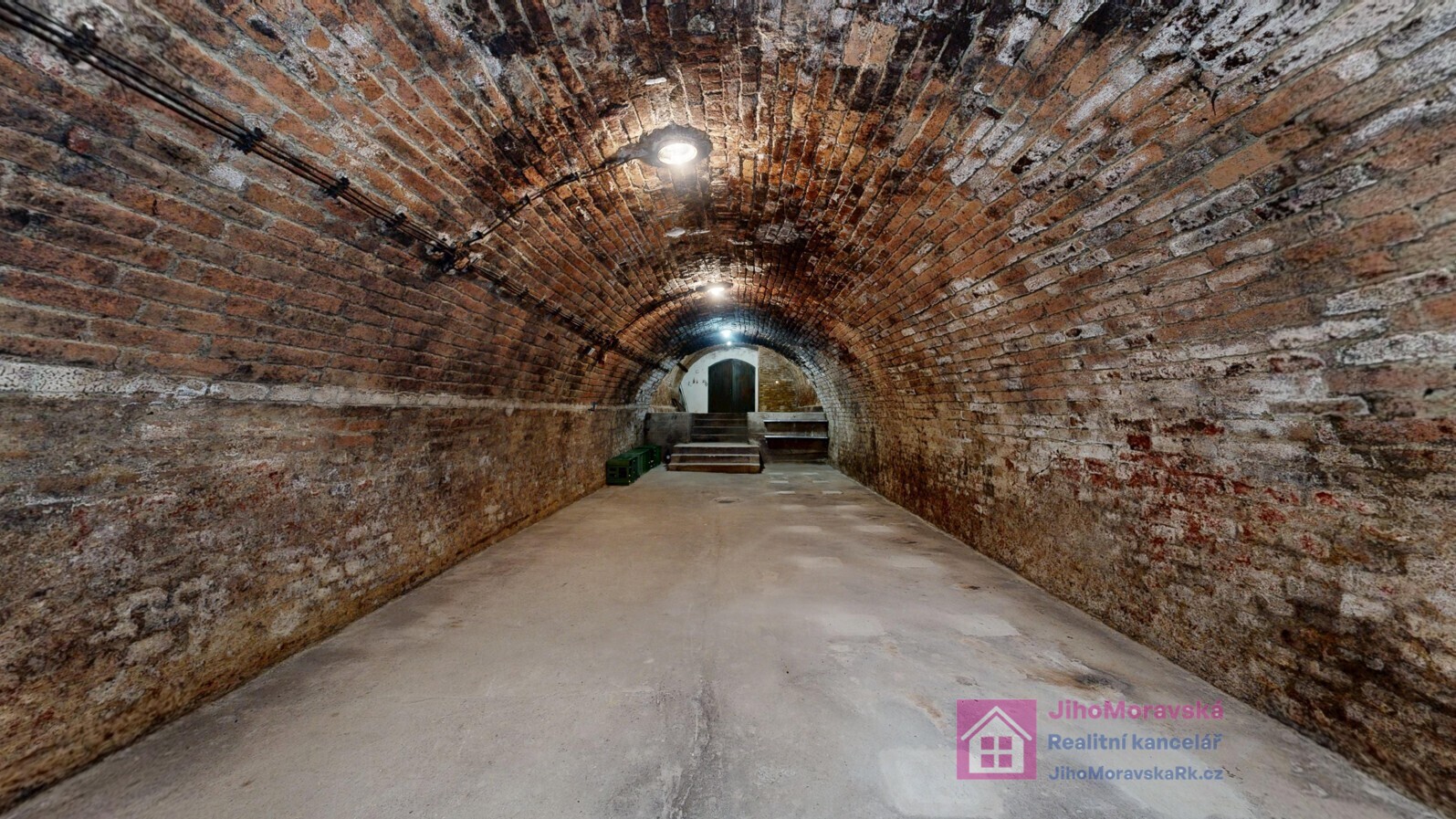 foto _ Vinný sklep, V.B _ 25.jpg