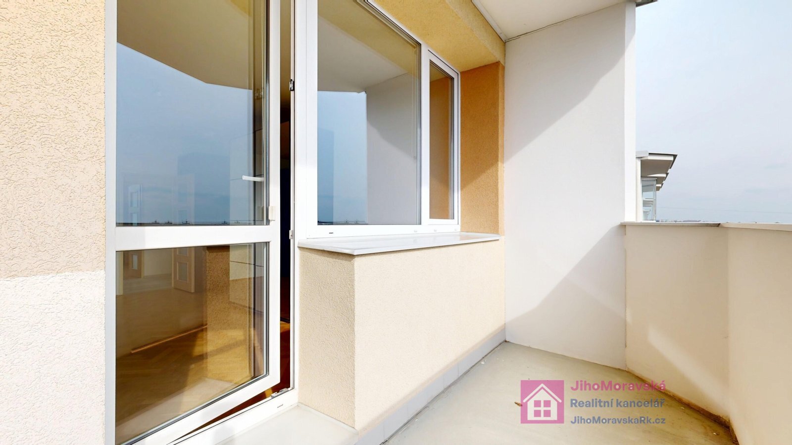 BJ 3+1, Milénova _ 1.jpg