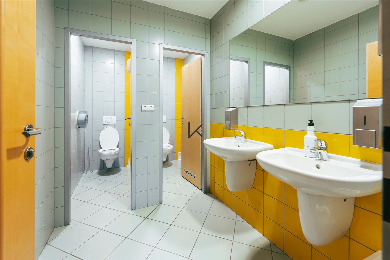 Pronájem kanceláře Praha 12 EUR za m²/měsíc, foto 7