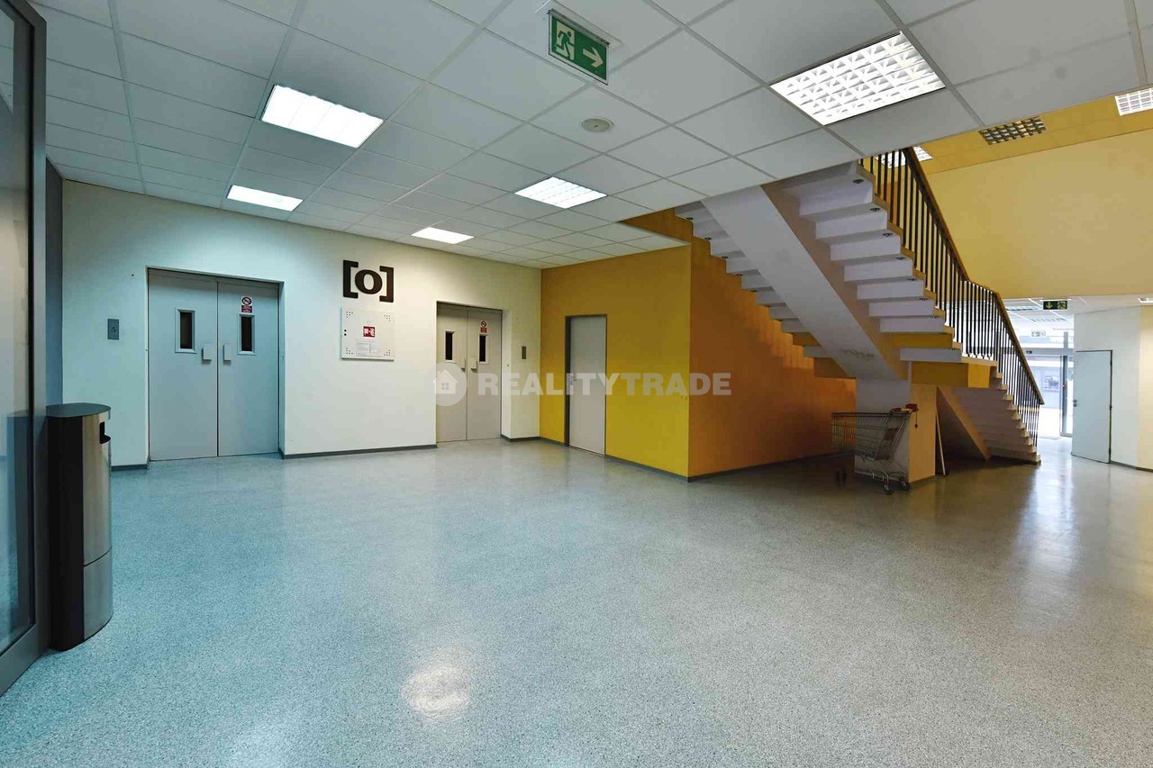 PRONÁJEM KOMERČNÍHO PROSTORU Č. 21 - 58,22 M2, PŘÍ