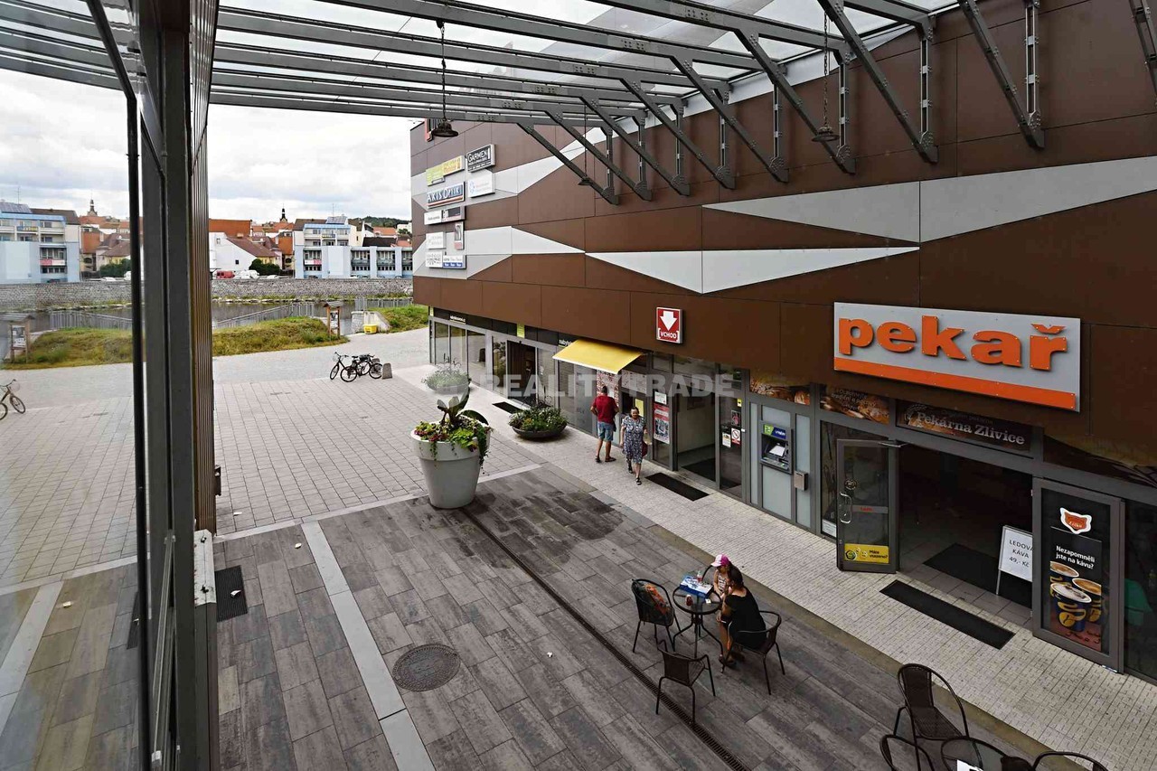 PRONÁJEM KOMERČNÍHO PROSTORU Č. 21 - 58,22 M2, PŘÍ