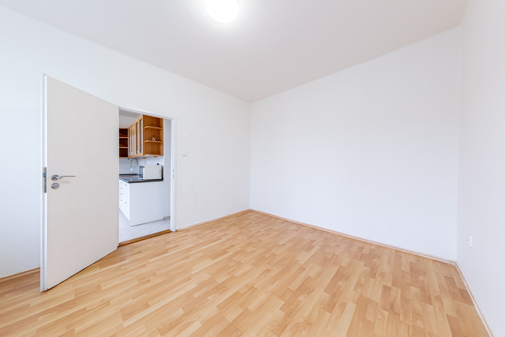 Pronájem bytu 2+1 Louny 11 000 Kč za měsíc, foto 8