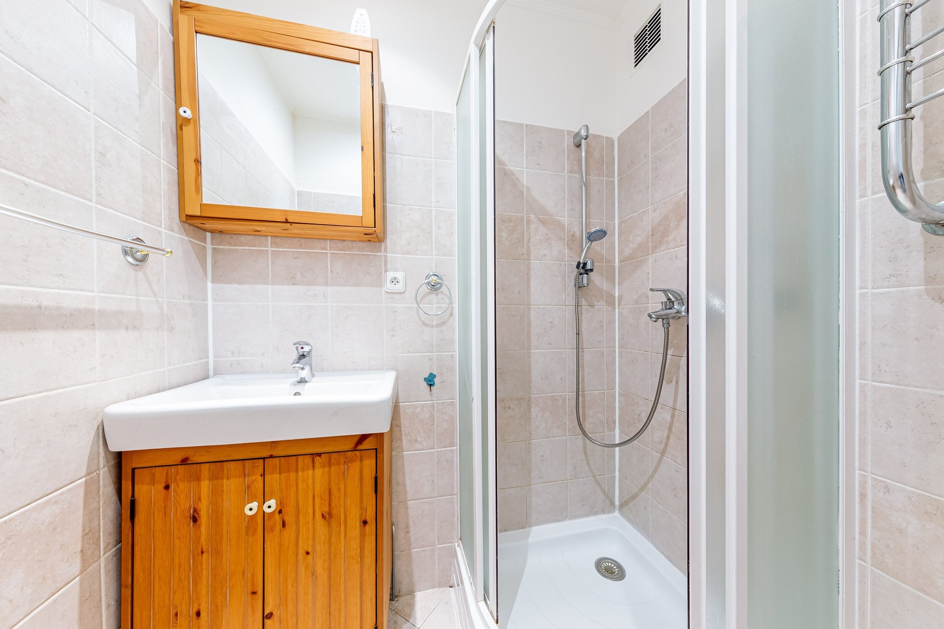 Pronájem bytu 2+1 Louny 11 000 Kč za měsíc, foto 15