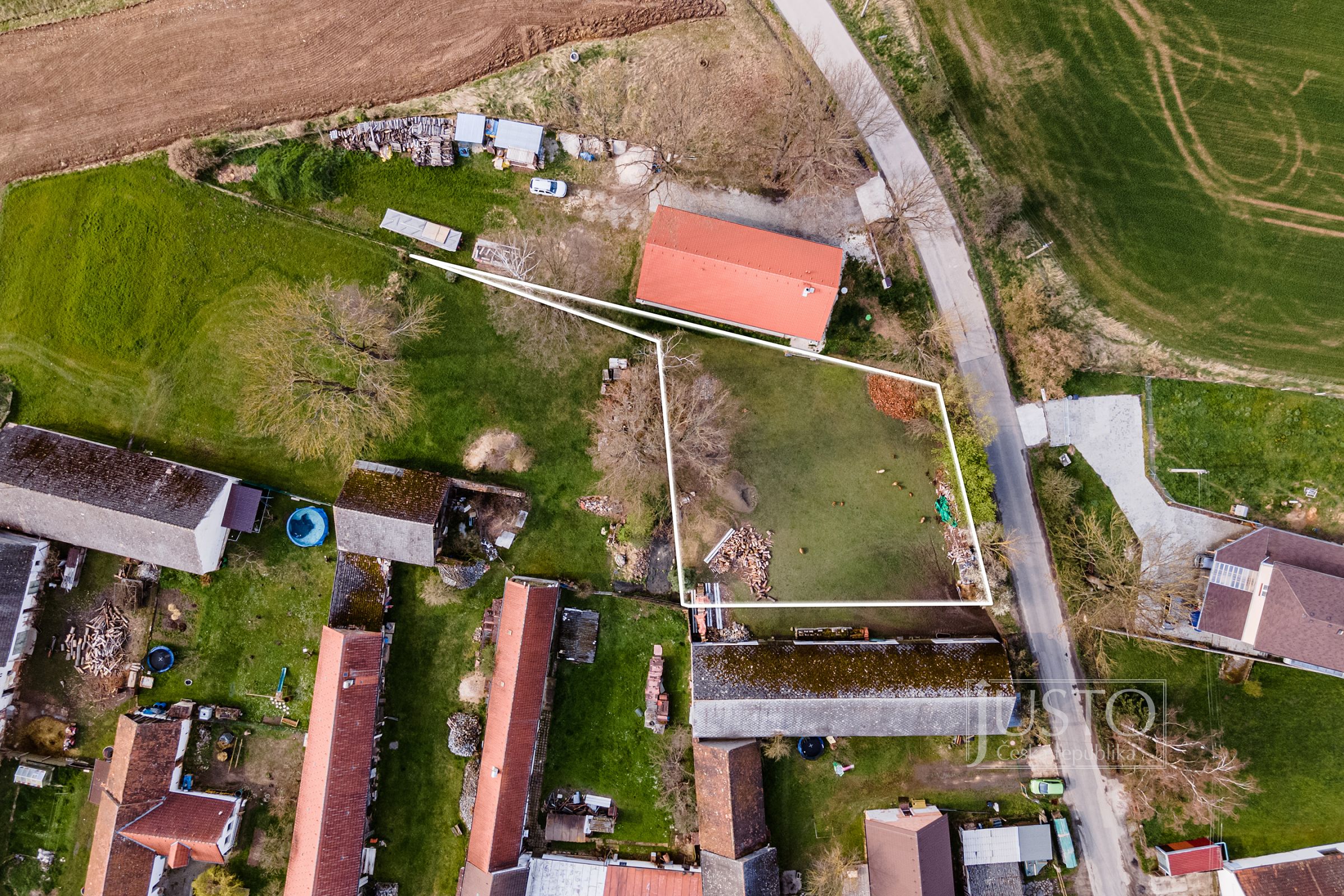 Prodej komerčního pozemku, 1 135 m² Veselí nad Lužnicí (okres Tábor), Horusice, obrázek 1