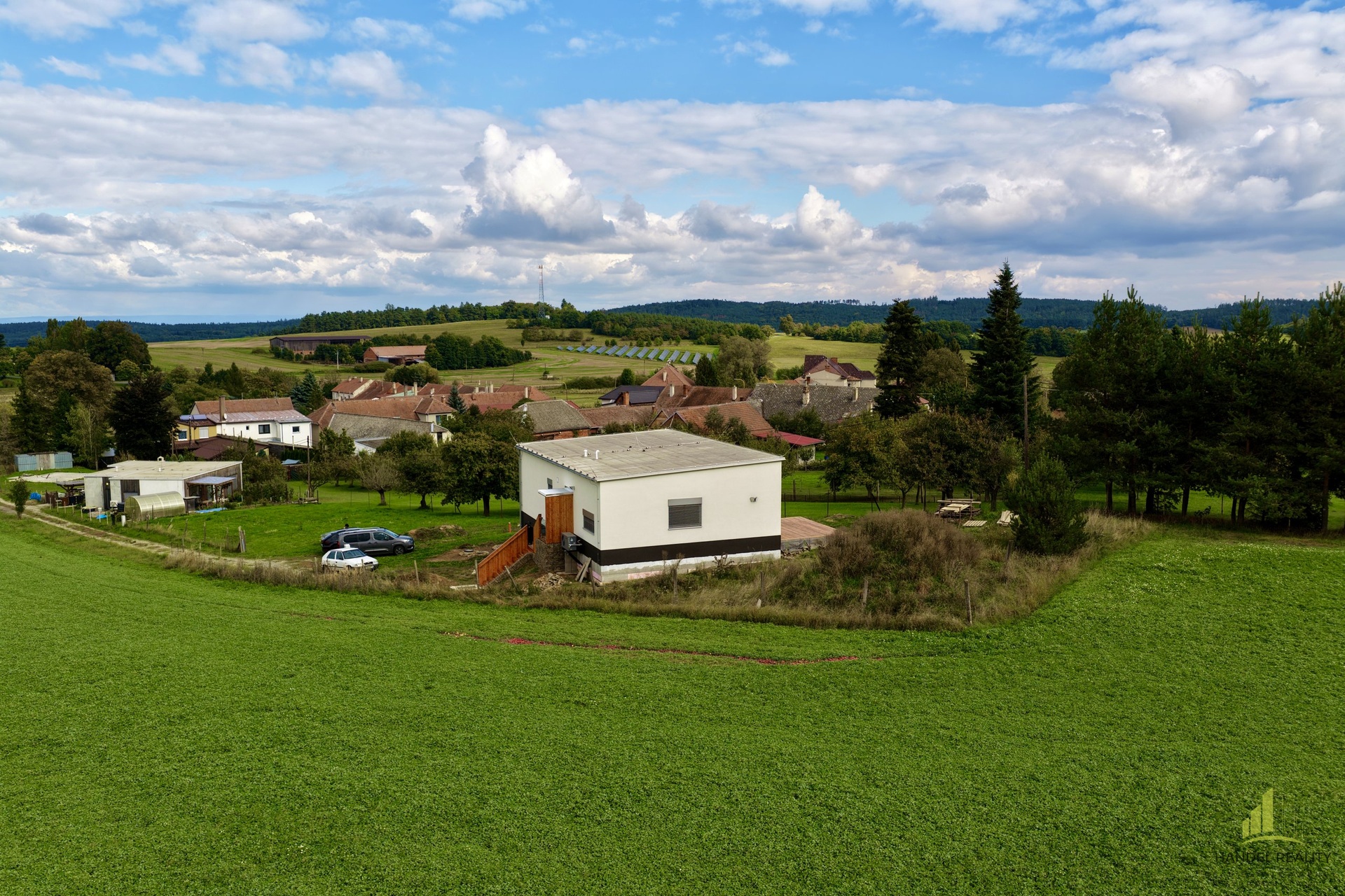 dji_fly_20250929_142148_0597_1759251388738_photo