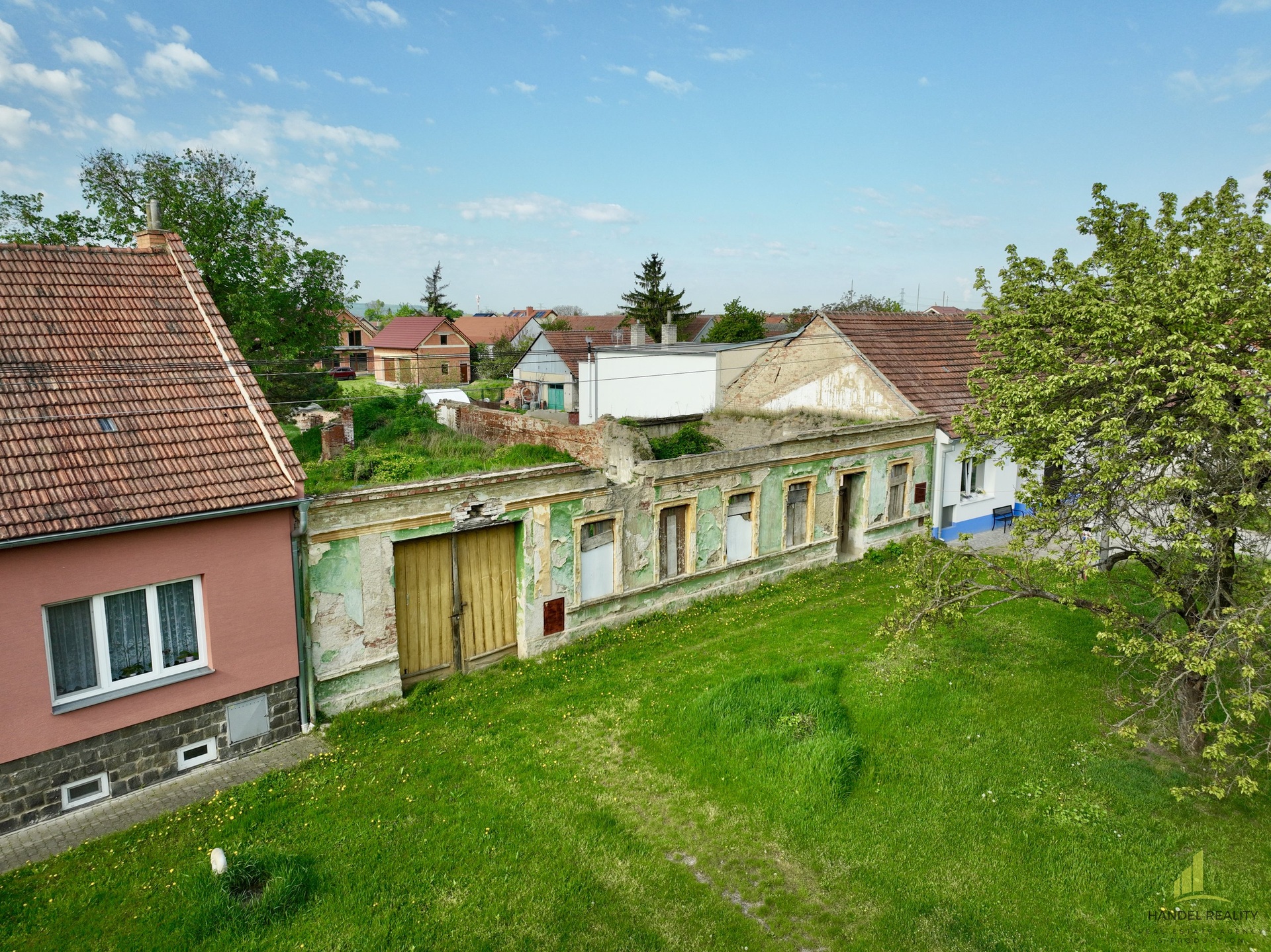 dji_fly_20250428_175446_903_1745910666376_photo