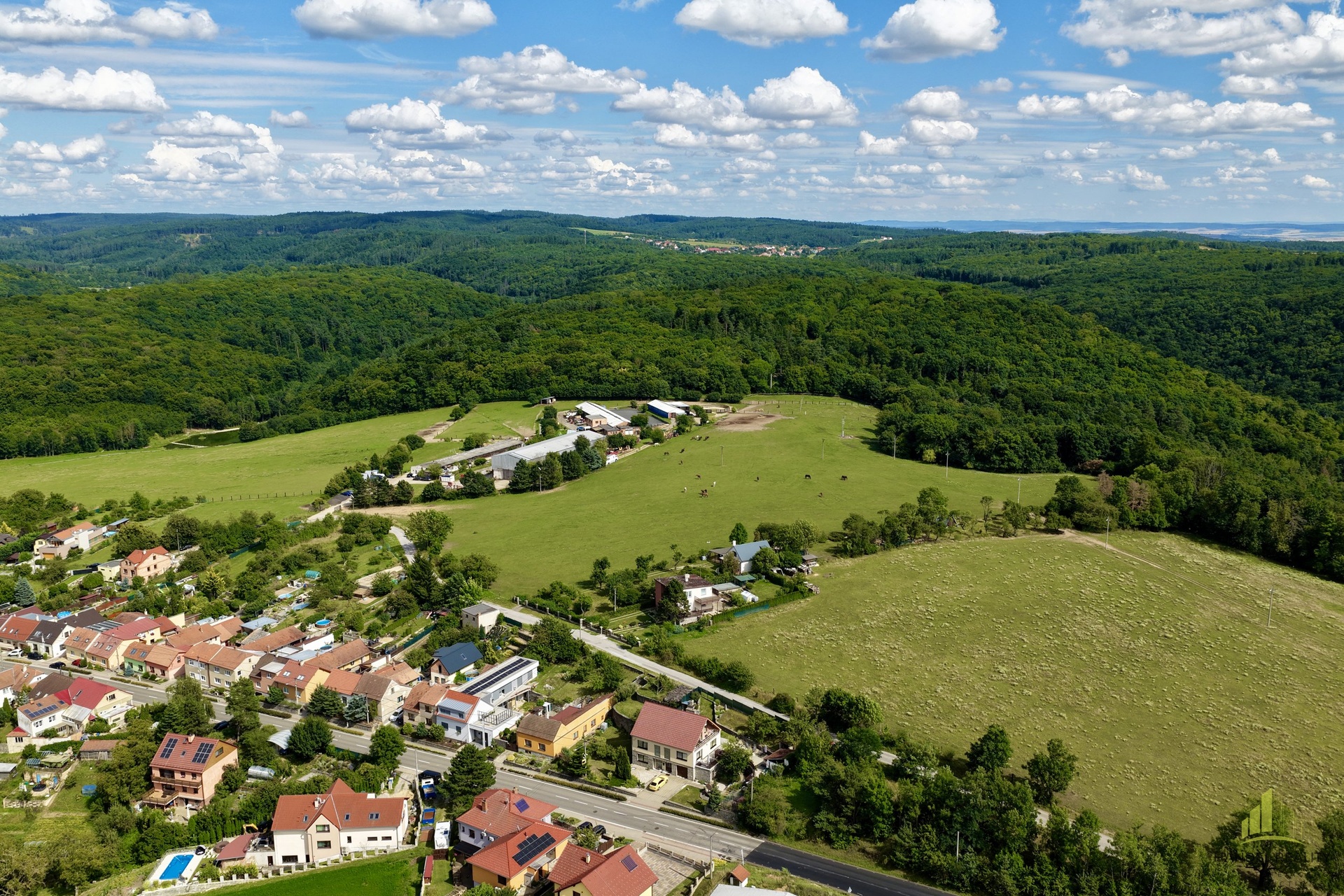 dji_fly_20250802_153140_0133_1754295188967_photo