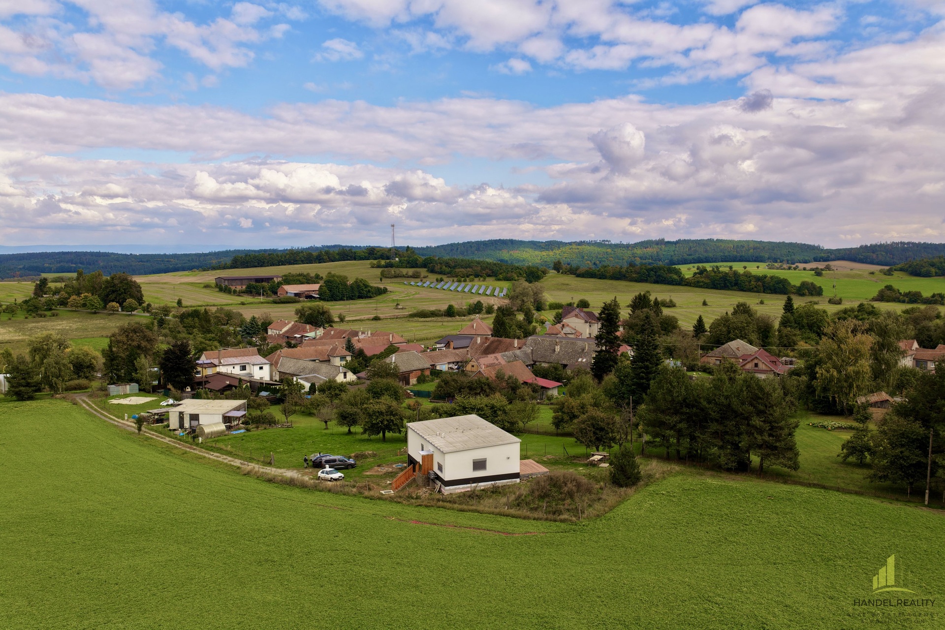 dji_fly_20250929_141610_0587_1759251396997_photo