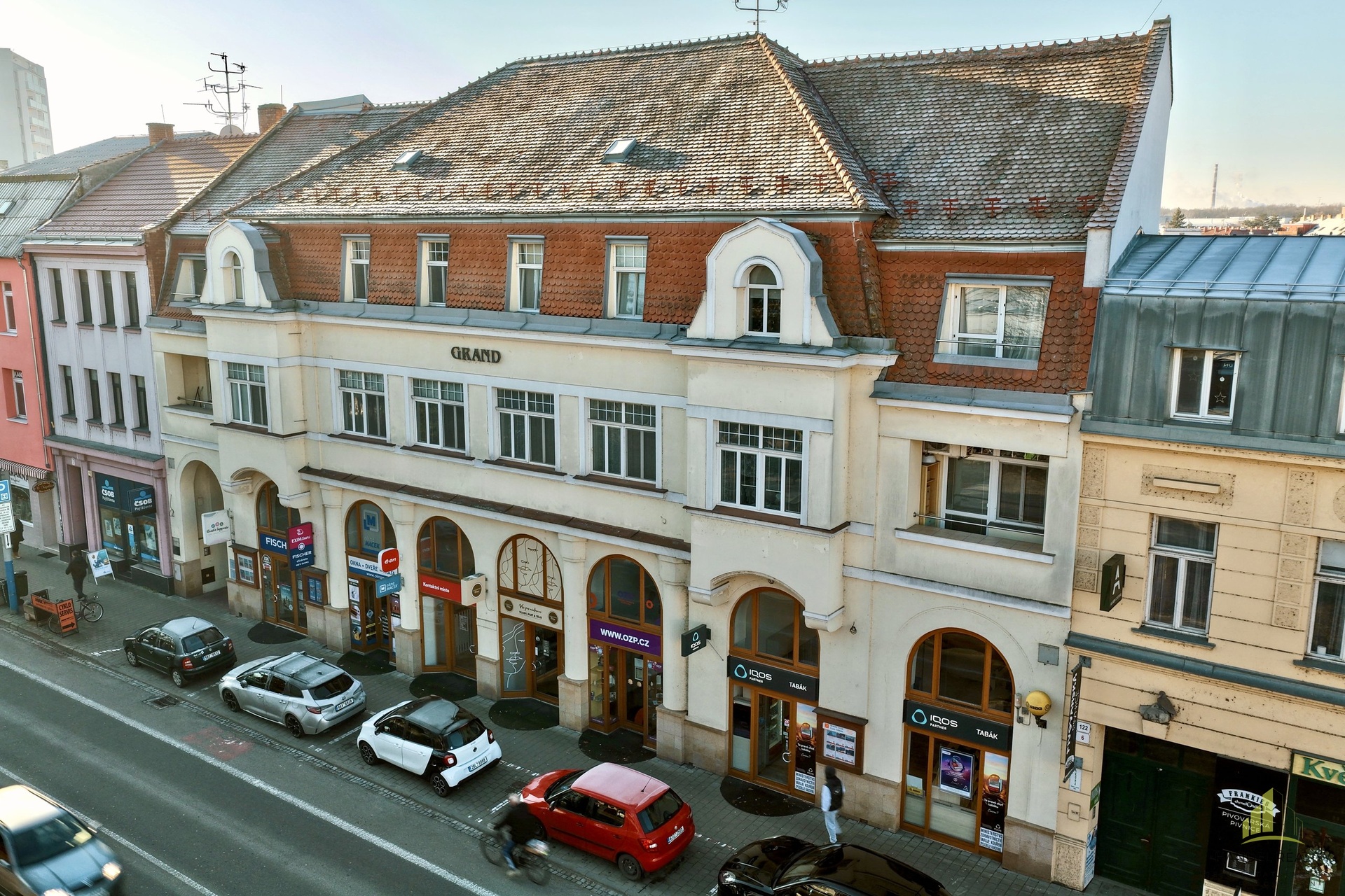 share-A4F4819B-934C-4EE1-95E4-D2327825ADAC