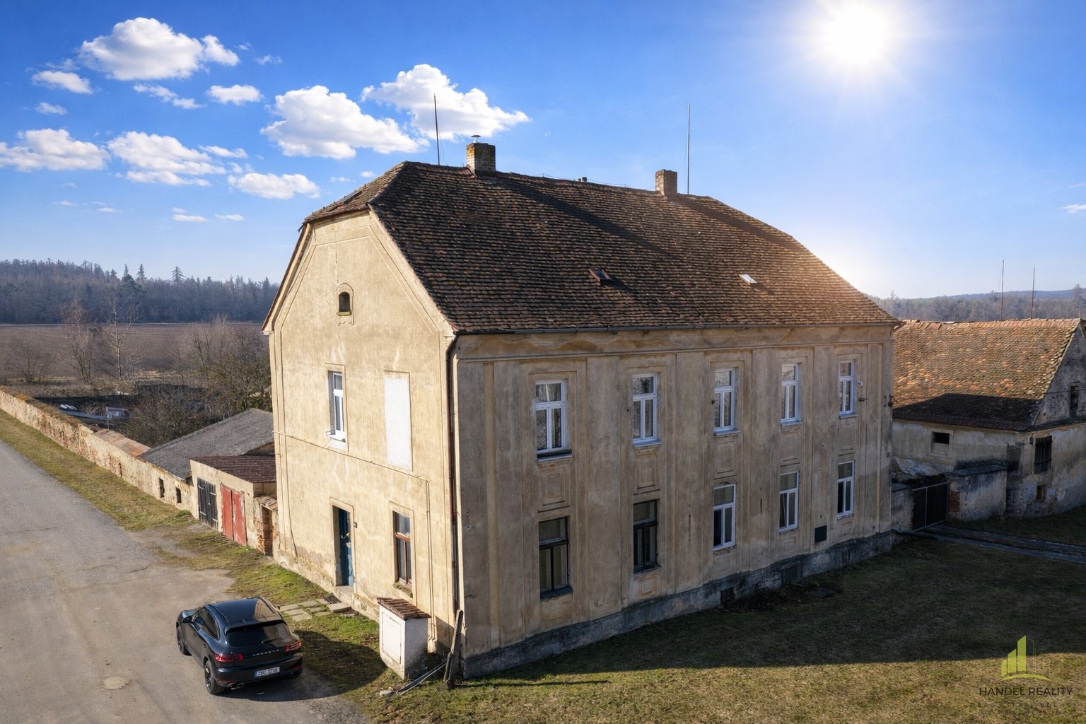 7A8B3451-8691-4DBC-91CB-1644015AA6A8