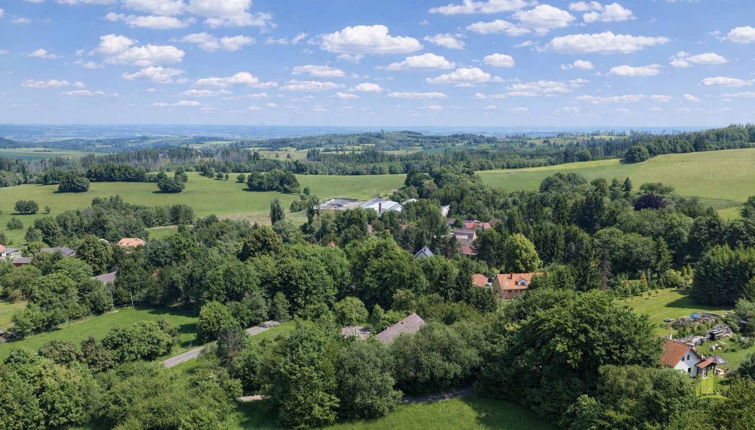 016A928C-9324-4132-9B32-1EC384388753