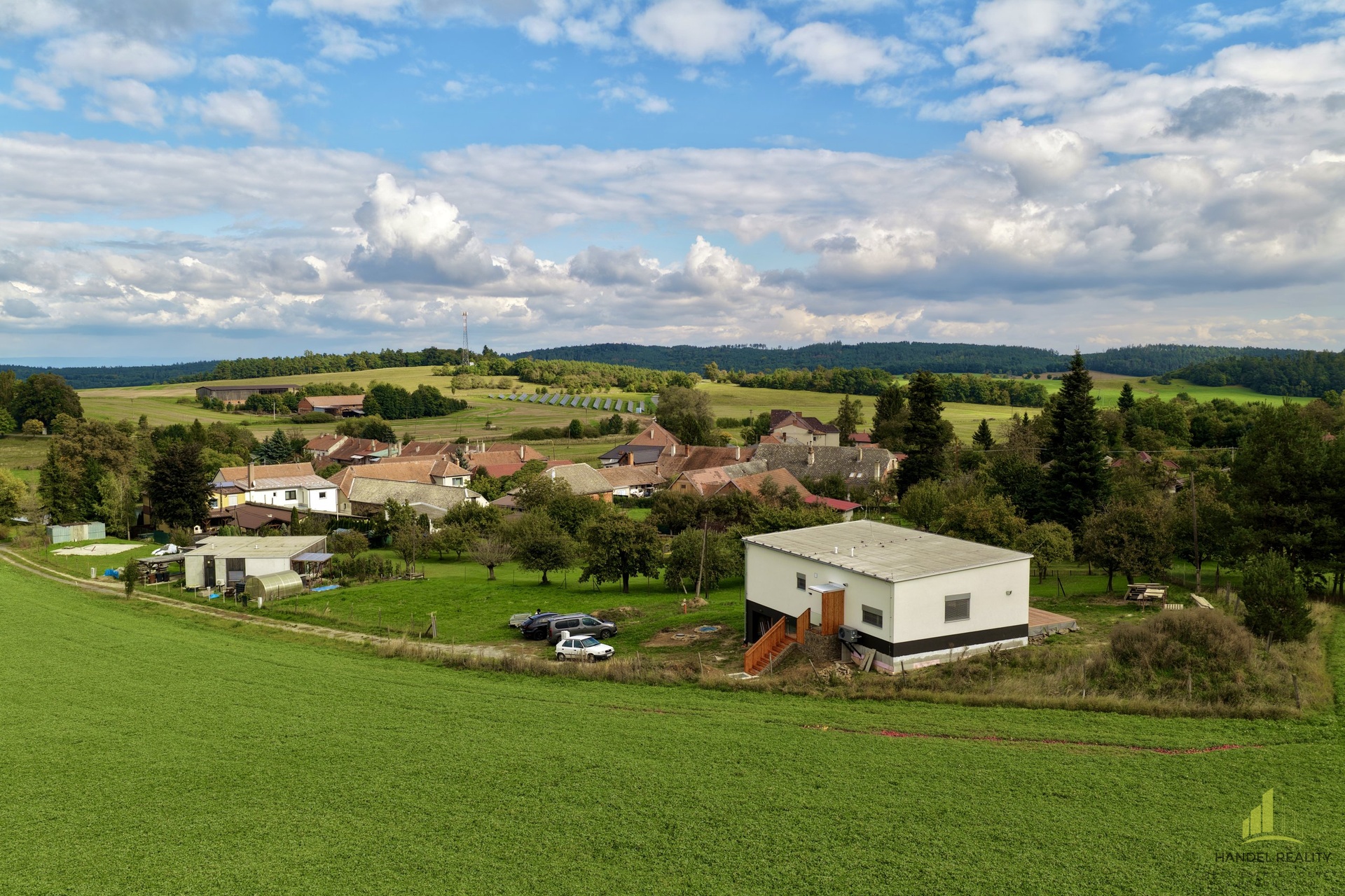 dji_fly_20250929_142118_0594_1759251391553_photo