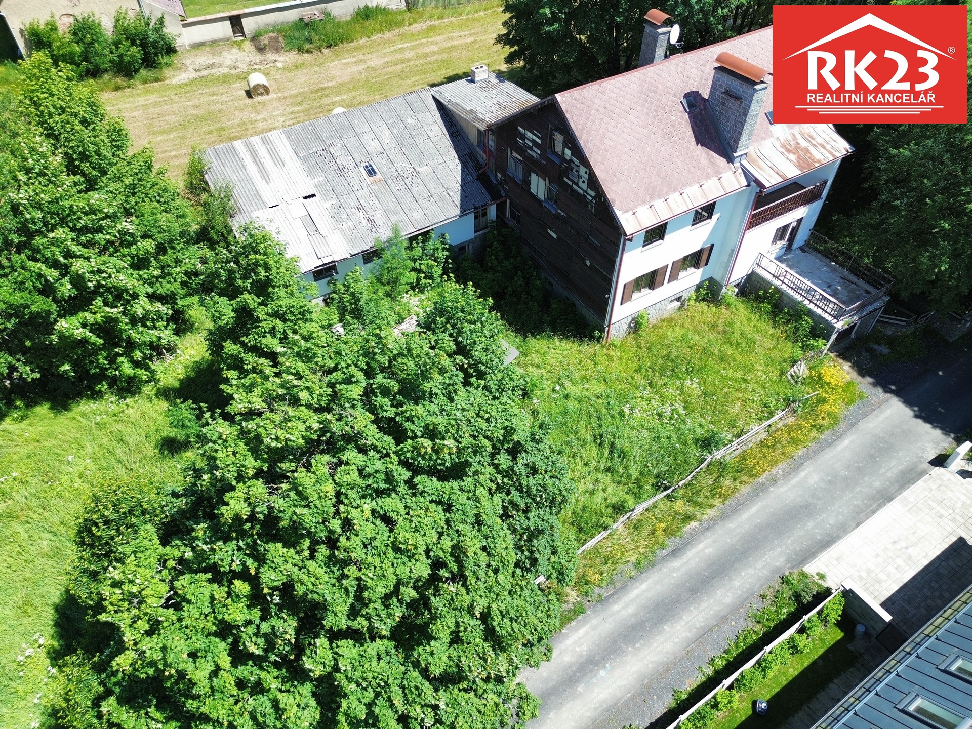 dji_fly_20250628_115830_428_1751104738975_photo_op