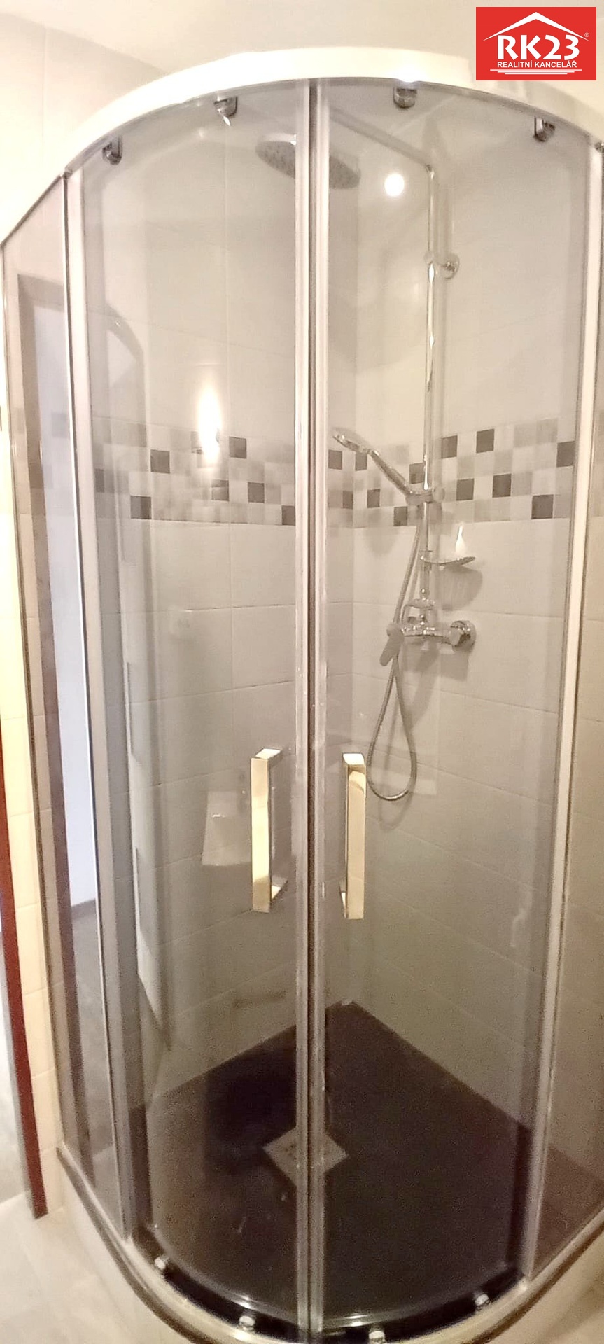 4fae116d-e1d2-4ad4-85f0-d9b3a16bea34