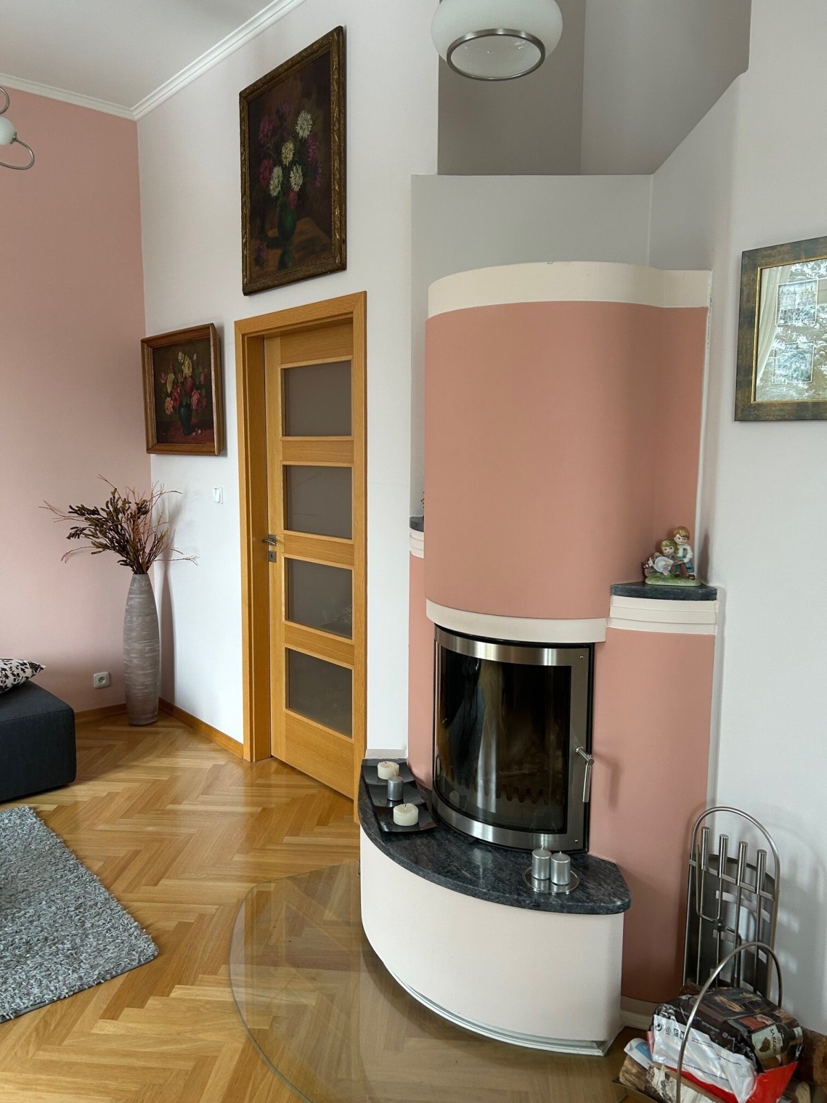 Obývací pokoj-krb.jpg