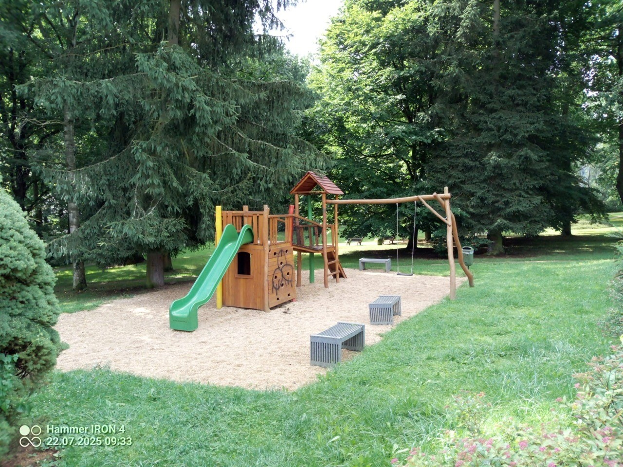 Dětské hřiště.jpg