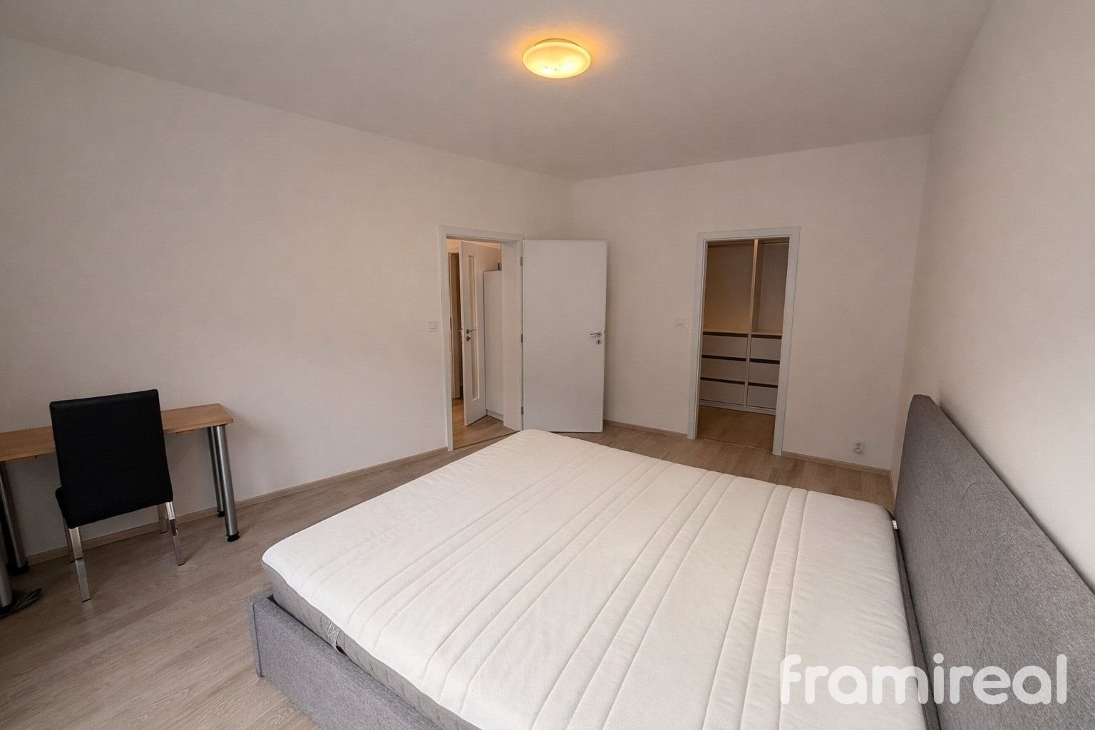 Křídlovická_foto05