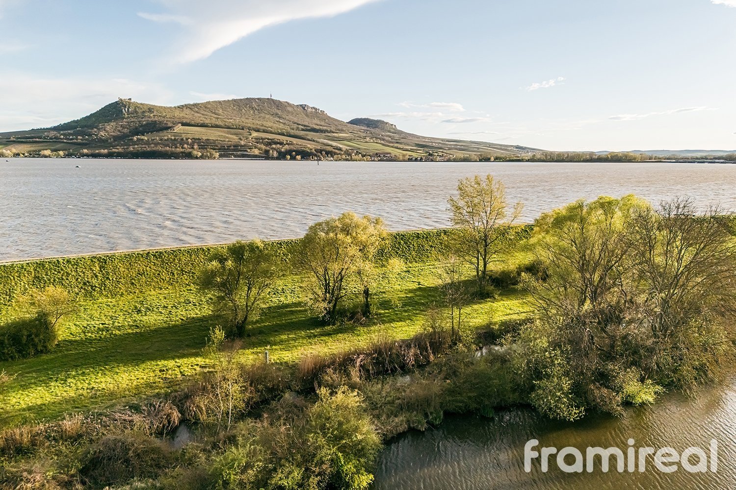 v.n. Nové Mlýny + Děvičky  + Sajlovak