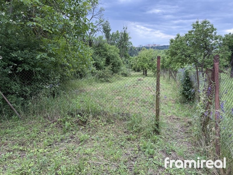 800x800wm1912170947-a561a-prodej-zahrady-907-m2-br