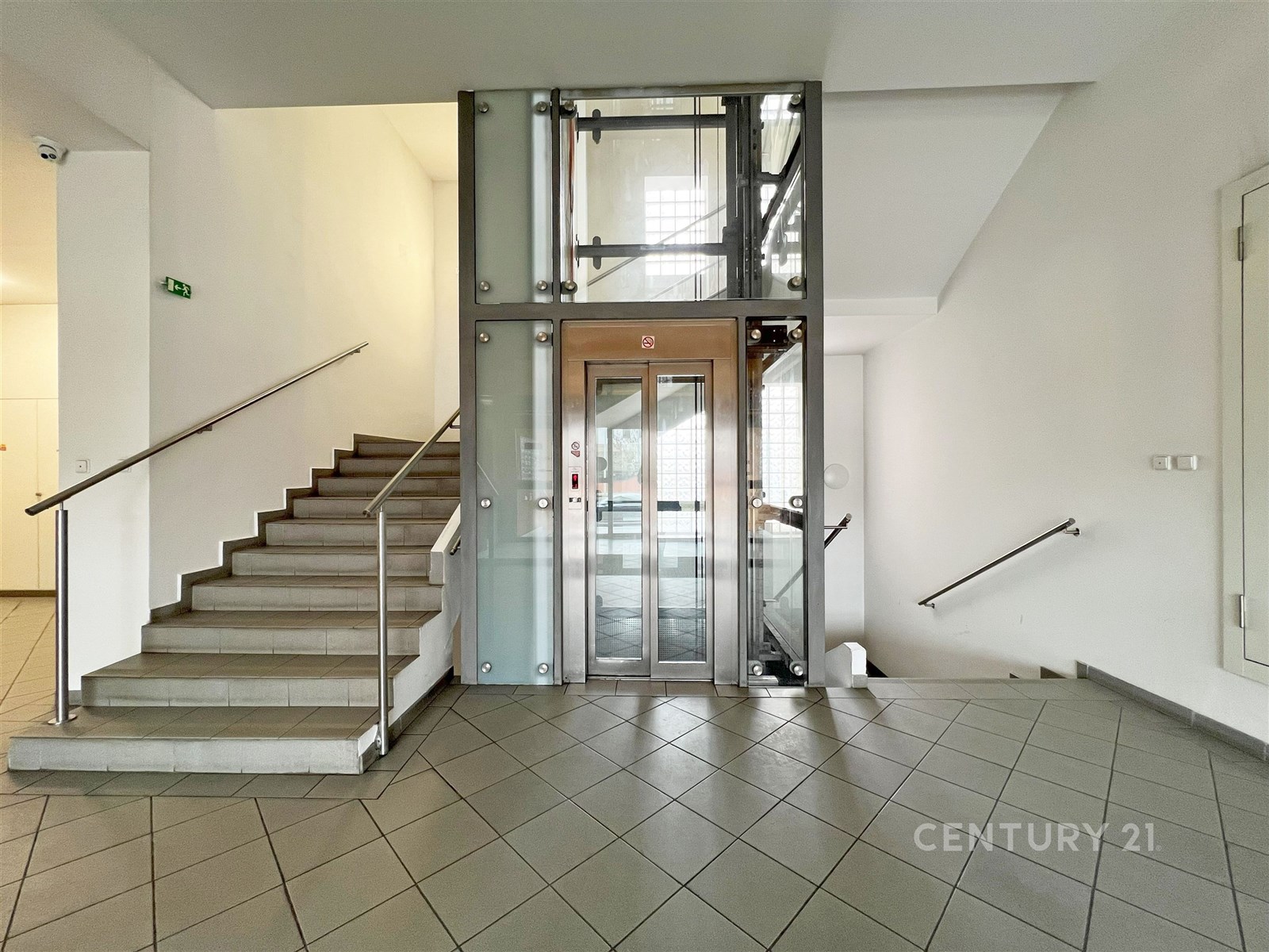 vstupní hala, výtah